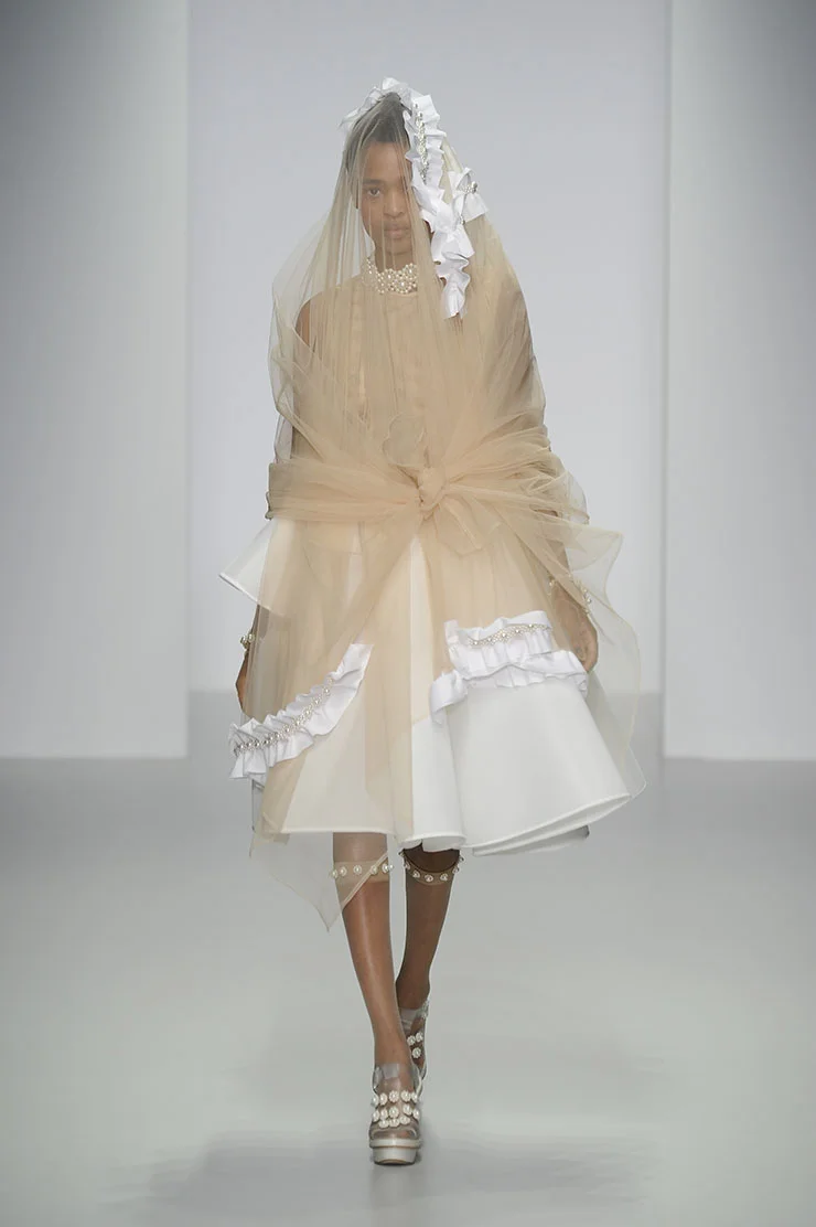 시몬 로샤 2014 SS 캣워크