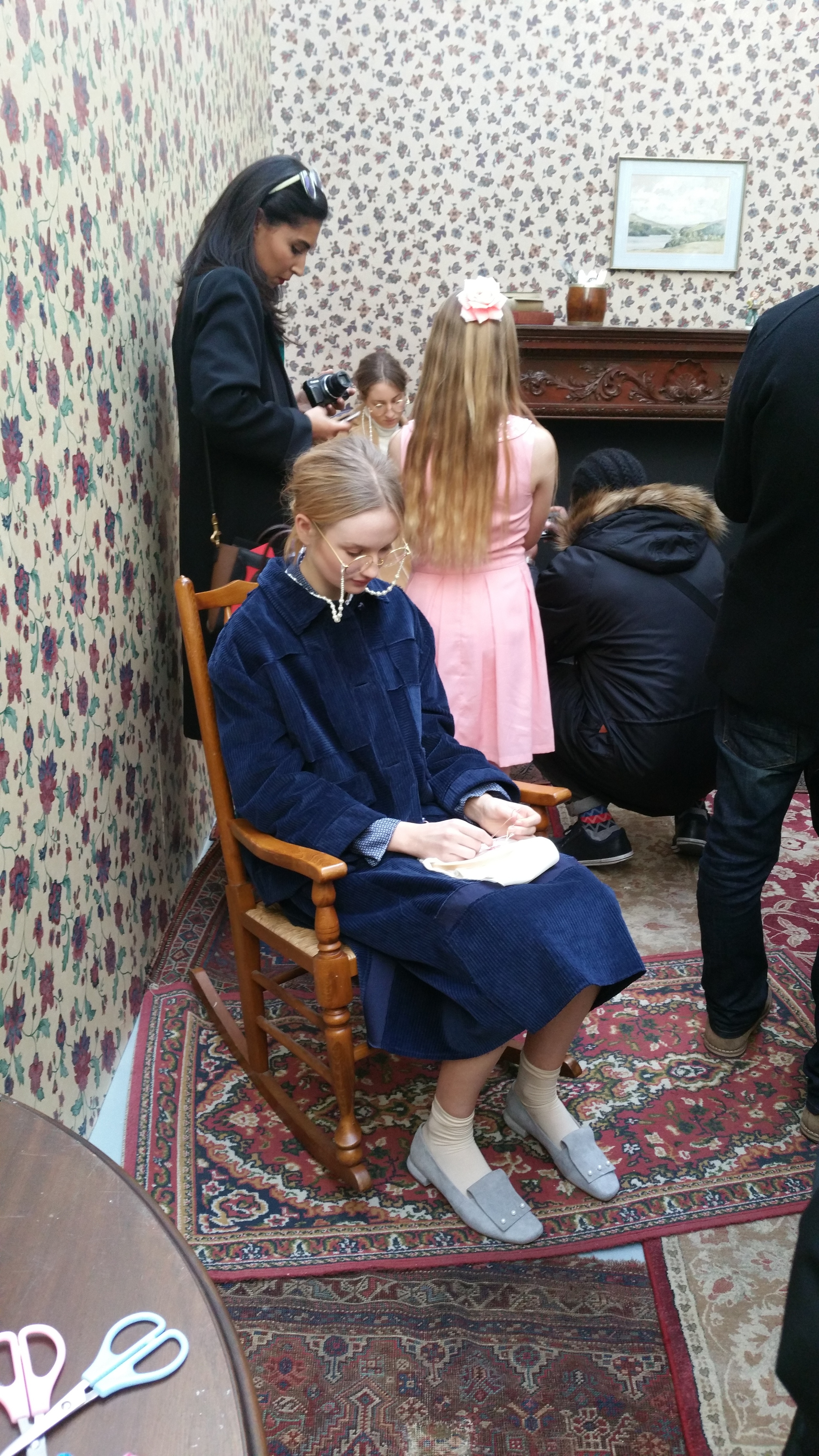 수놓는 소녀?들, Steven Tai AW16 ©최상희