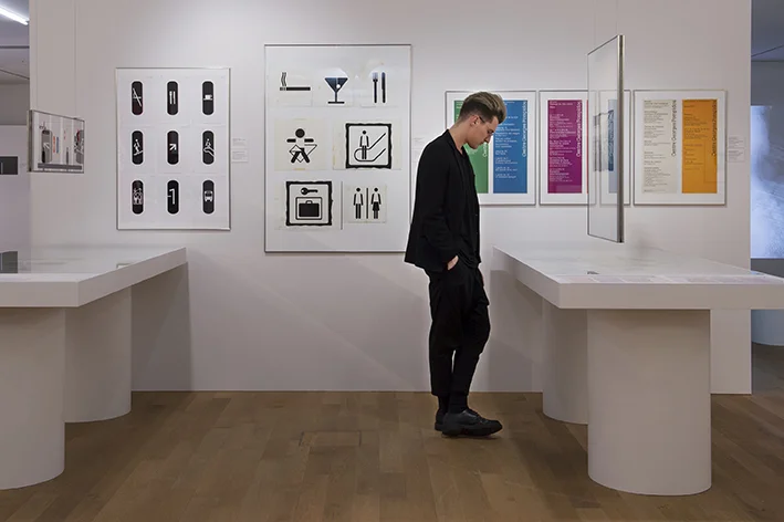 07_Les Suisses de Paris_Ausstellungsansicht_online.jpg