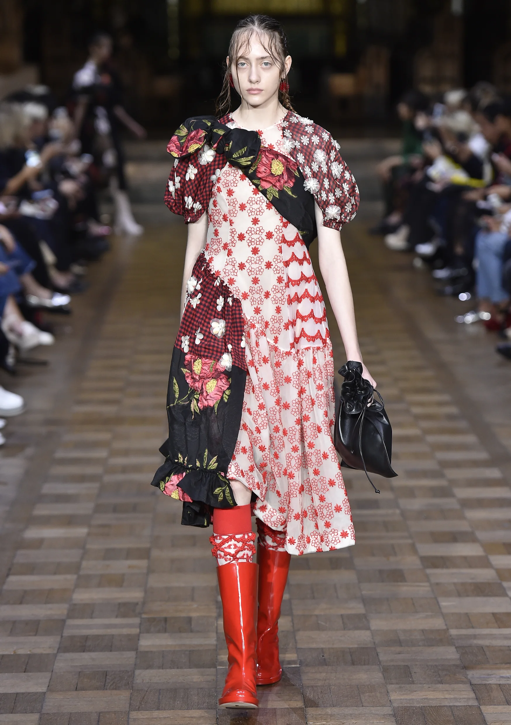 SIMONE ROCHA SS17 COLLECTION 시몬 로샤 제공