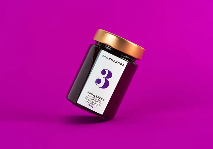 DAVILLA-Brunnenhof-Marmelade-Brombeere-Farbe.jpg