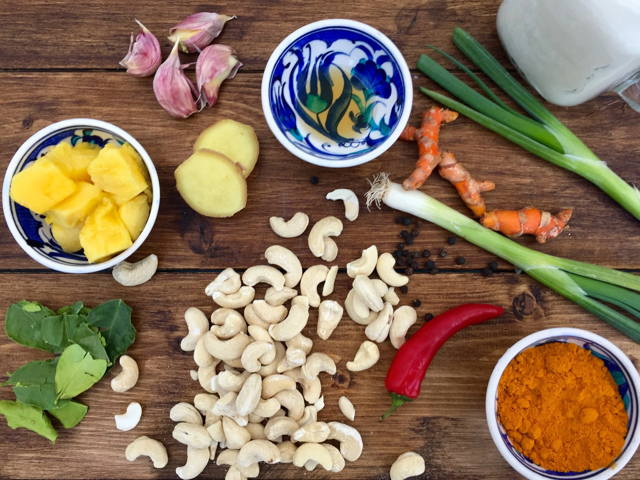 gorgeous superfood ingredients for A vegan (if you skip the fish sauce) & vegetarian asian curry.