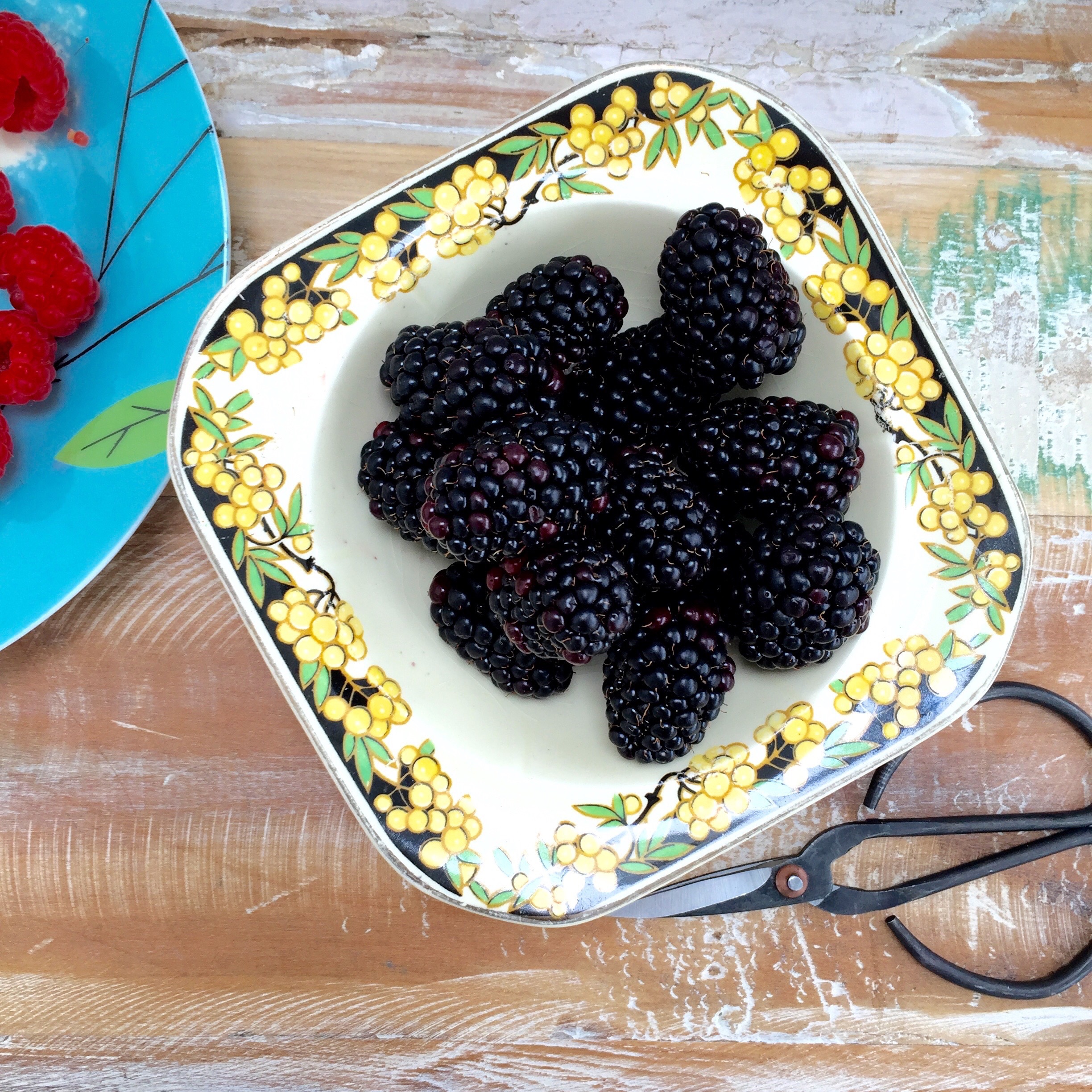 All berries are packed full of antioxidants and will give you a big boost of health.