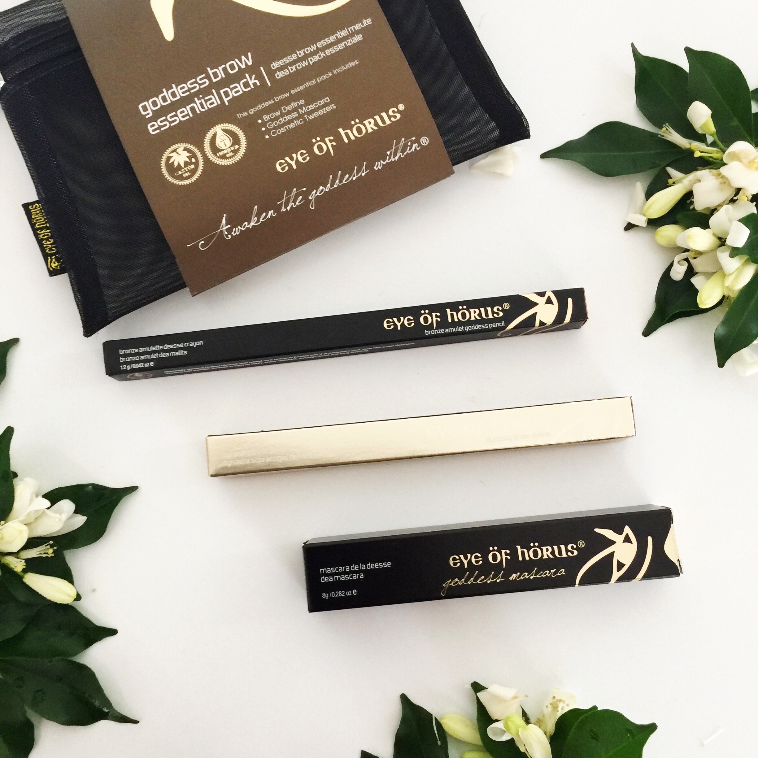 Eye of Horus. The Goddess Brow Essential Pack. Natural eye make up. 