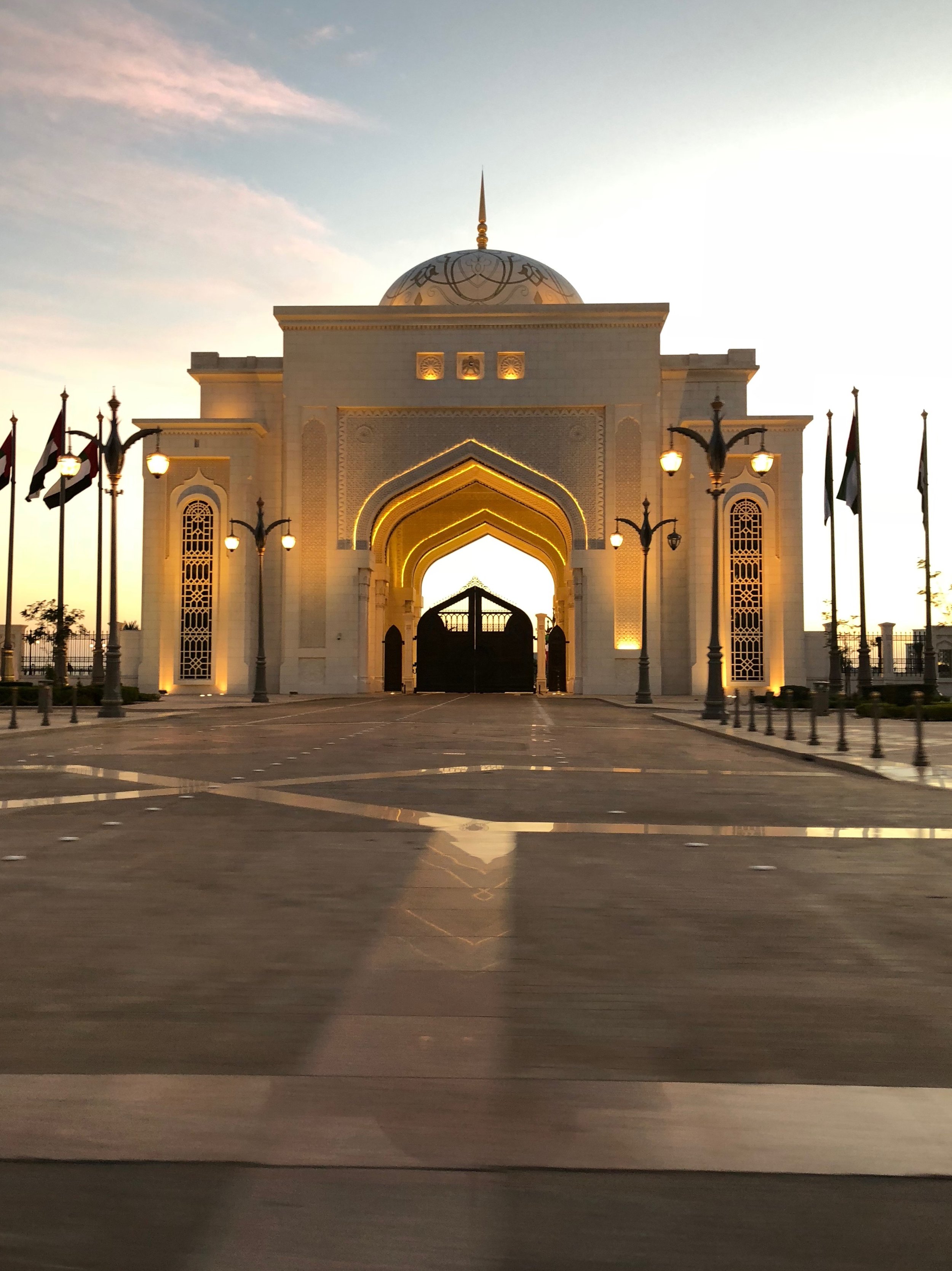 Abu Dhabi PALACE ENTRANCE.jpg