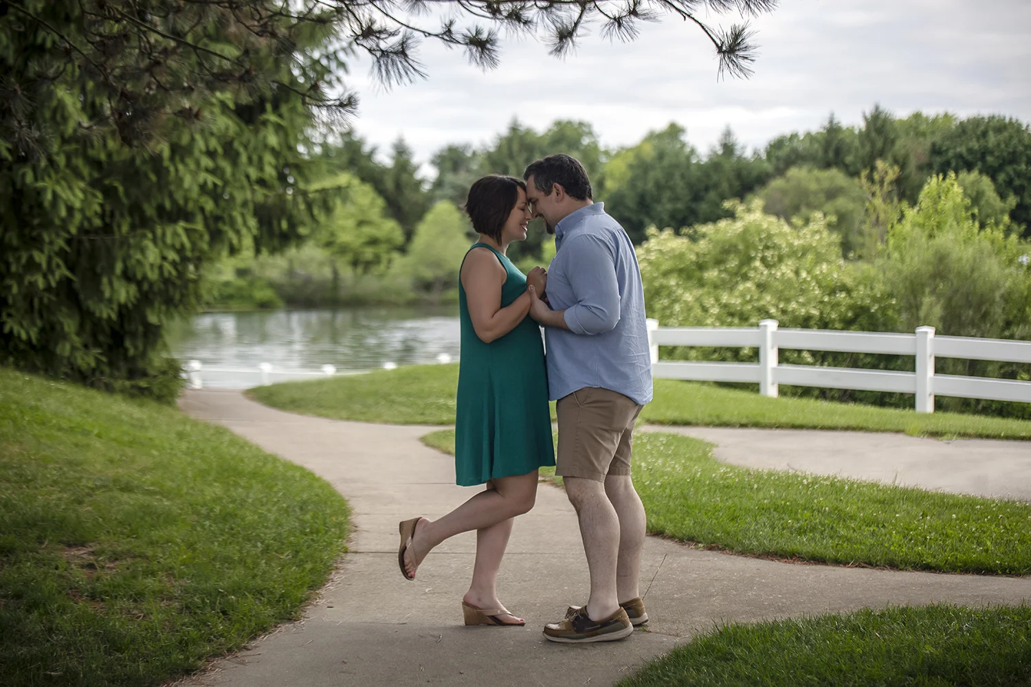 Will-Jessica_Engagement-Couples-Portraits-Homestead-Park-Dublin-Ohio-Harry-Acosta-Acosta.jpg