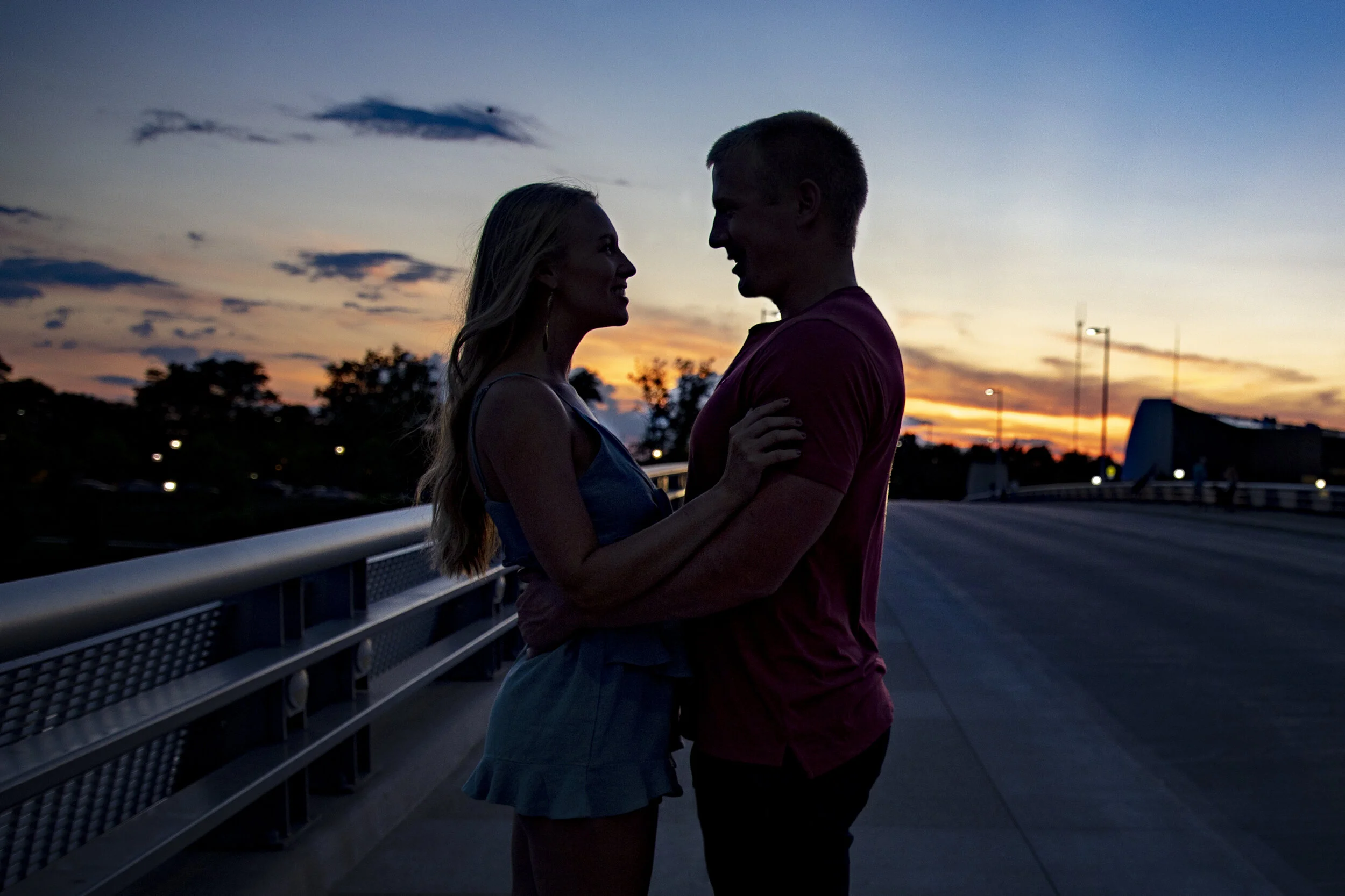Mary-Adam-Engagement-portraits-Scioto-Mile-Columbus-Ohio-Harry-Acosta-Photography-4-of-4.jpg