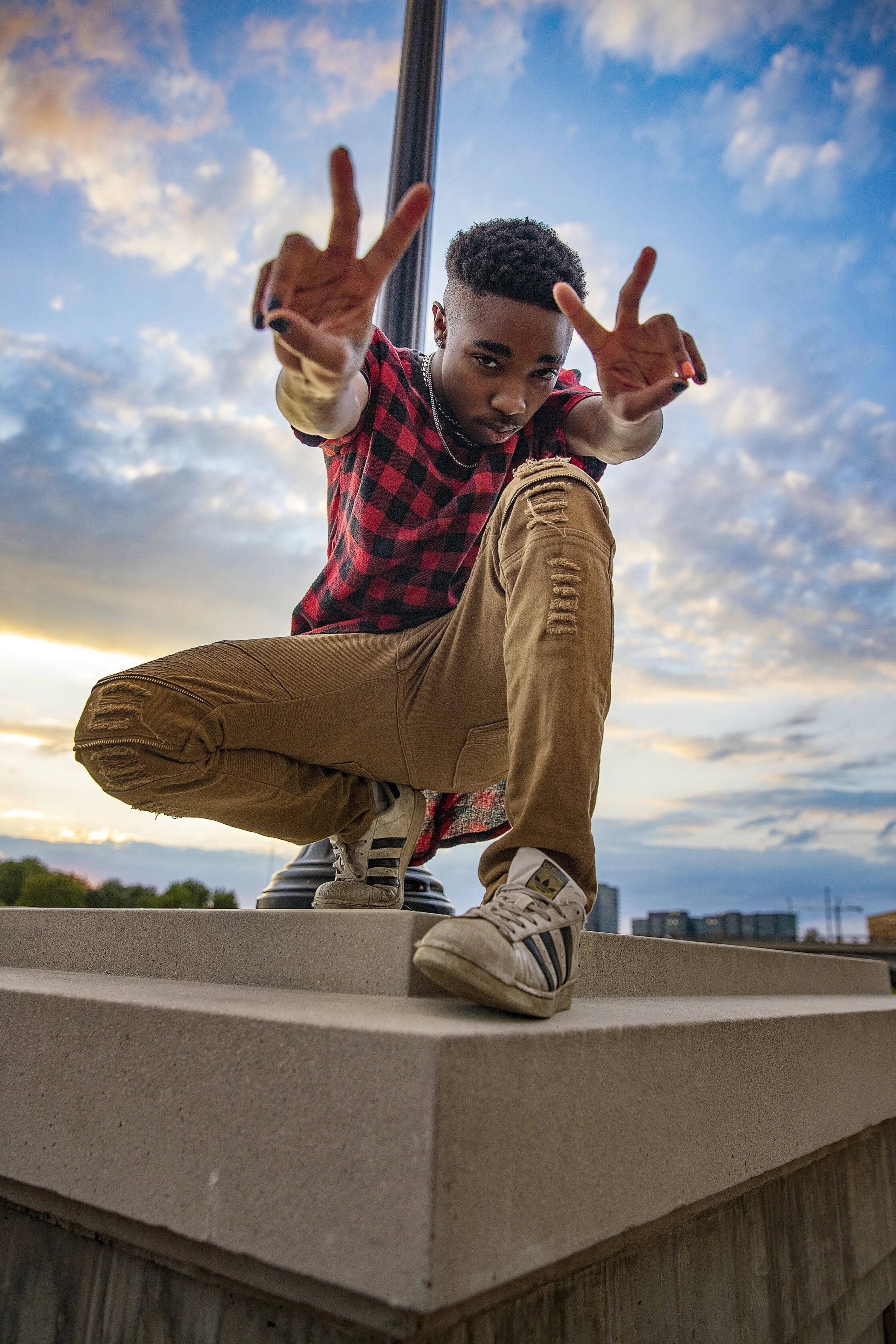 Aspiring-artist-portraits-Columbus-Ohio-Harry-Acosta-Photography.jpg
