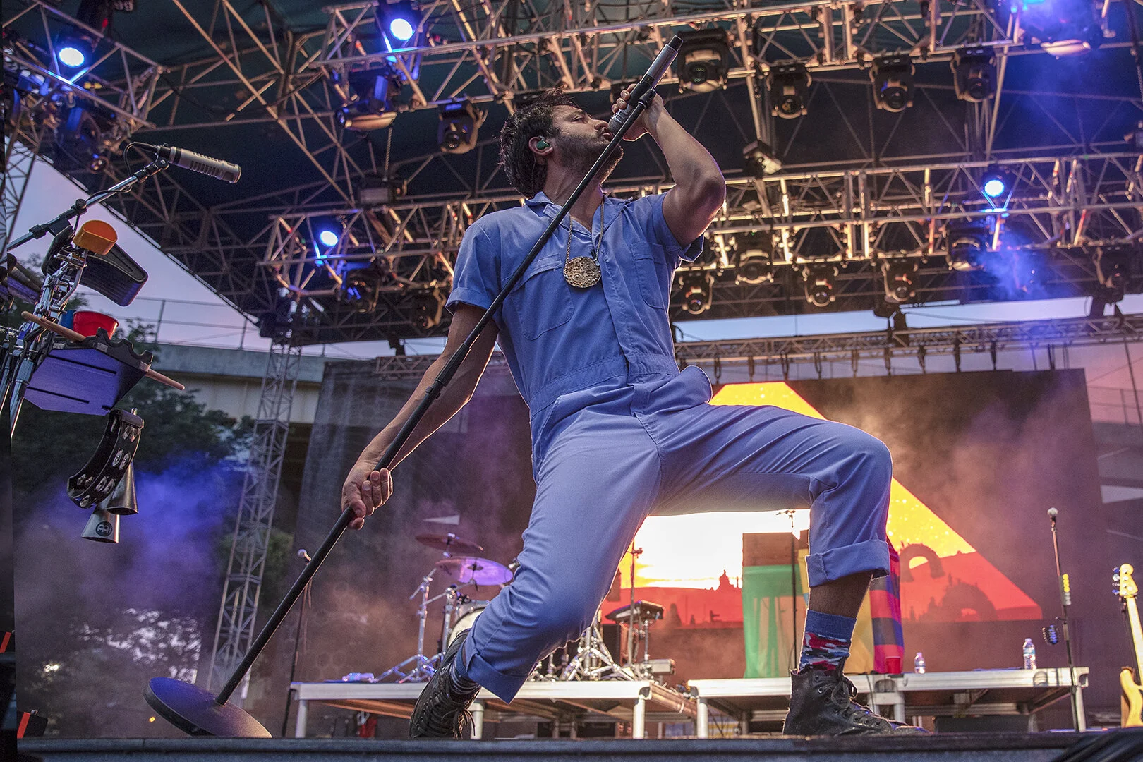 YoungtheGiant_IMGL0617.jpg