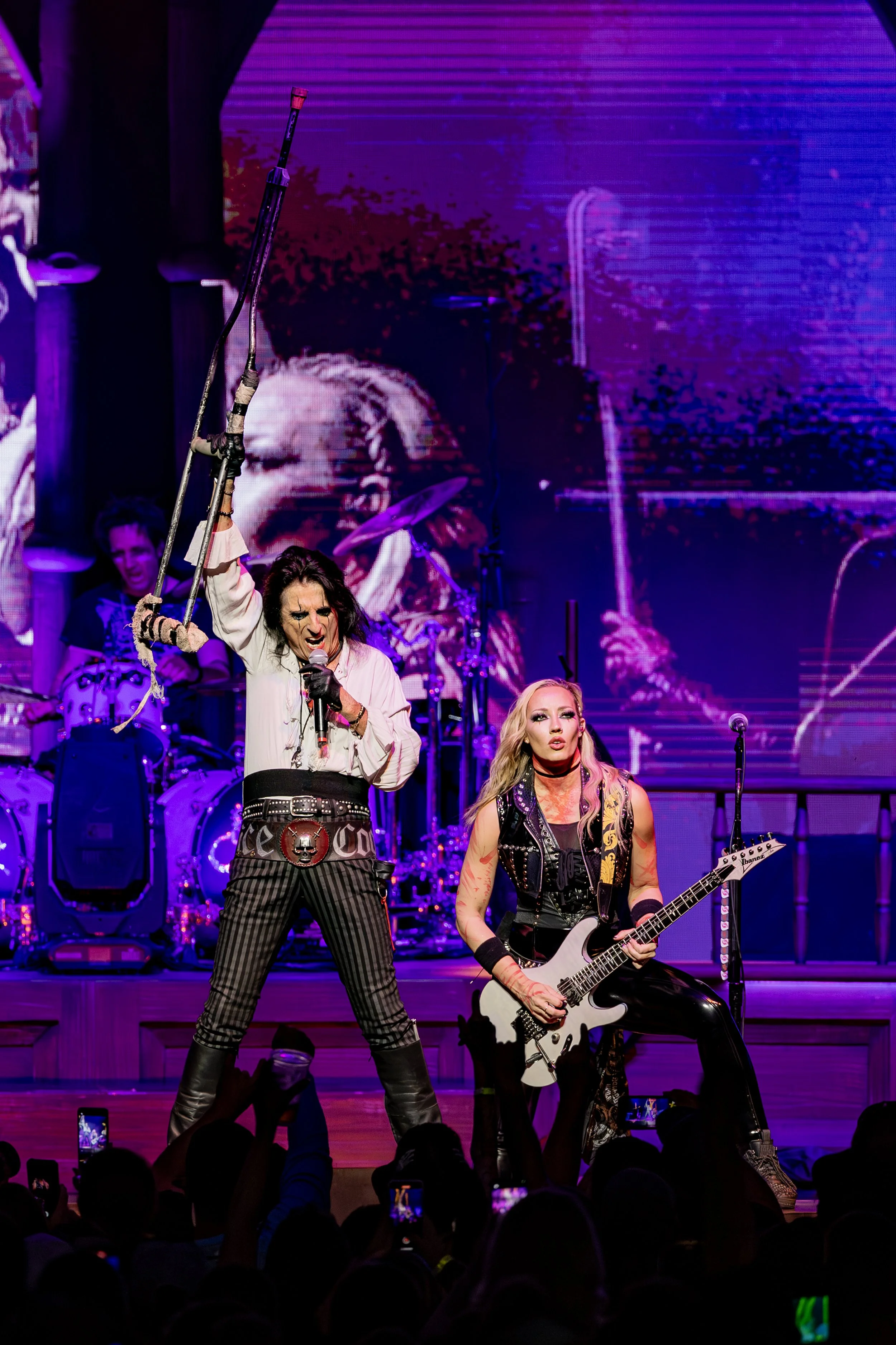 Alice Cooper — Freaks on Parade Tour