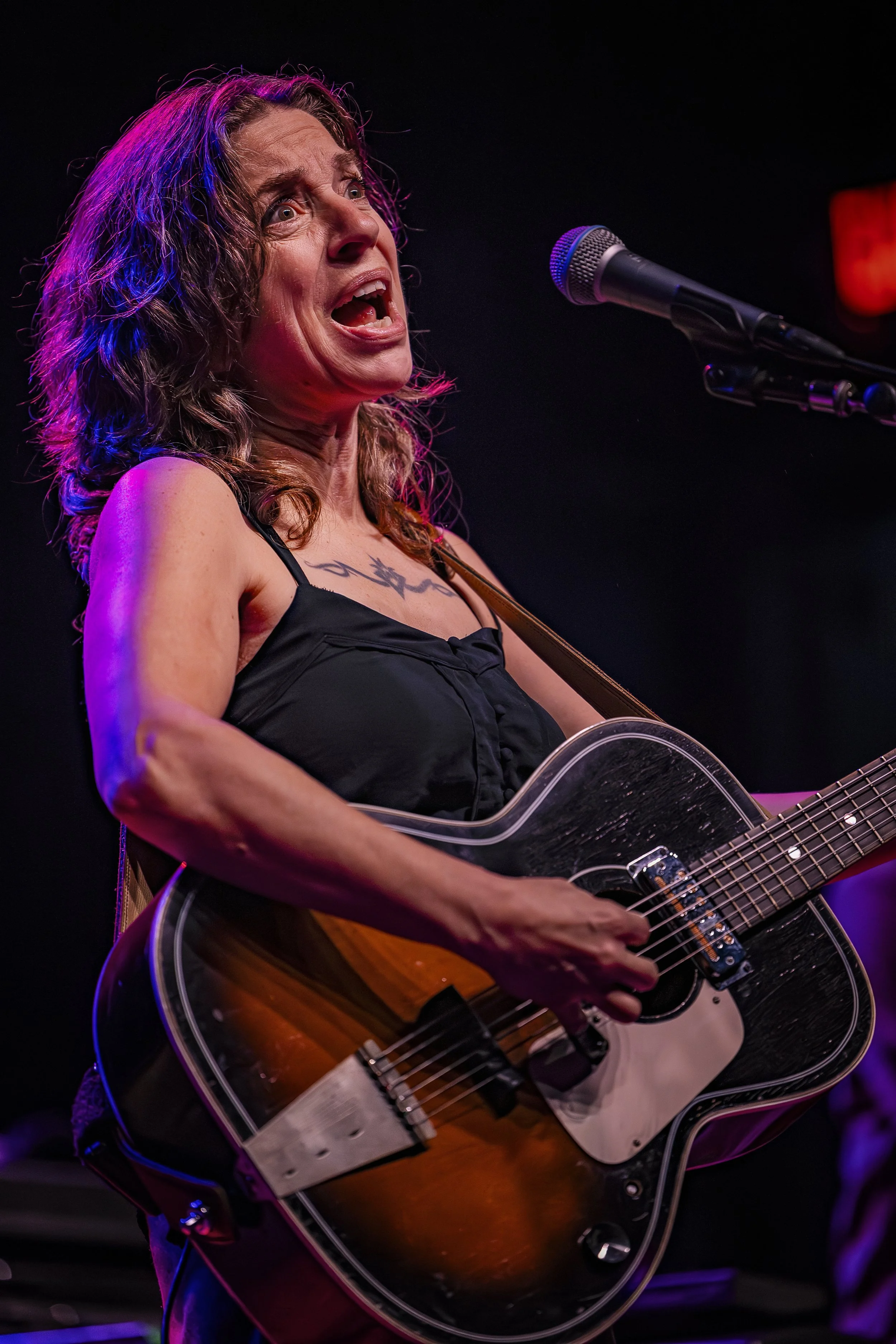 Ani-Difranco-at-Kemba-Live-2025-Harry-Acosta-Photography-14-of-28.JPG