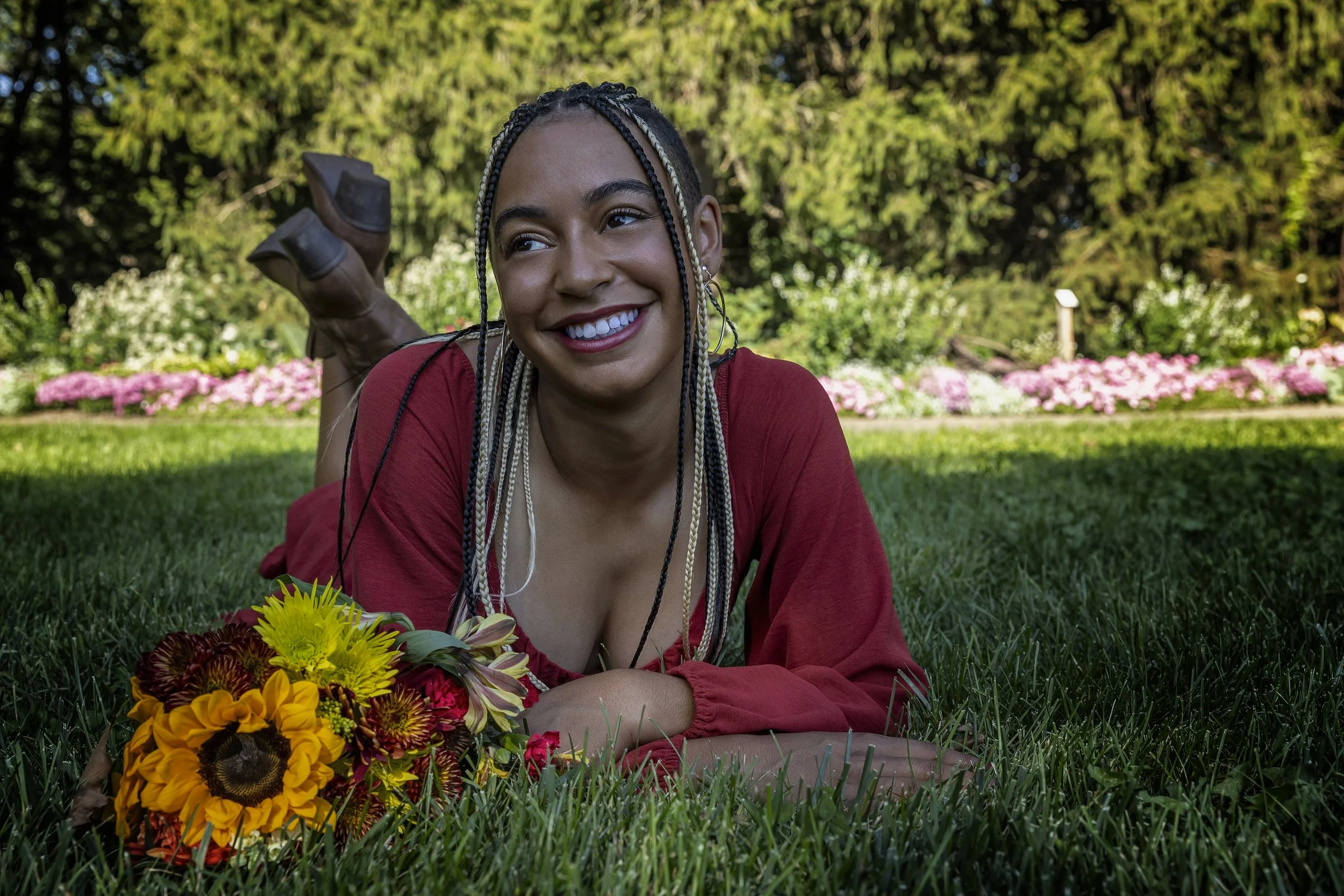 Senior Portraits at Inniswood  topiary garden-Harry Acosta Photography.JPG