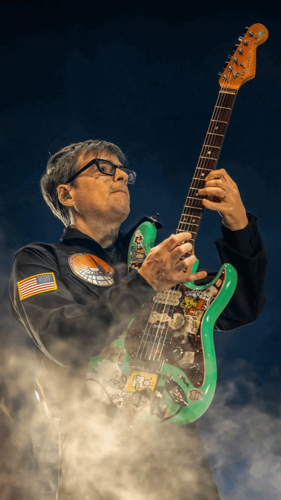 Weezer, the Flaming Lips, and Dinosaur Jr at Nationwide Arena