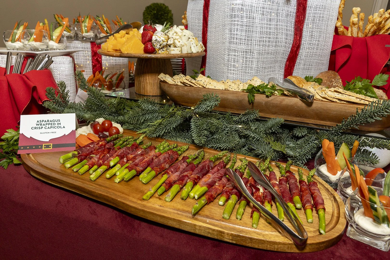 T&Co_121623_HAP_0022.jpg