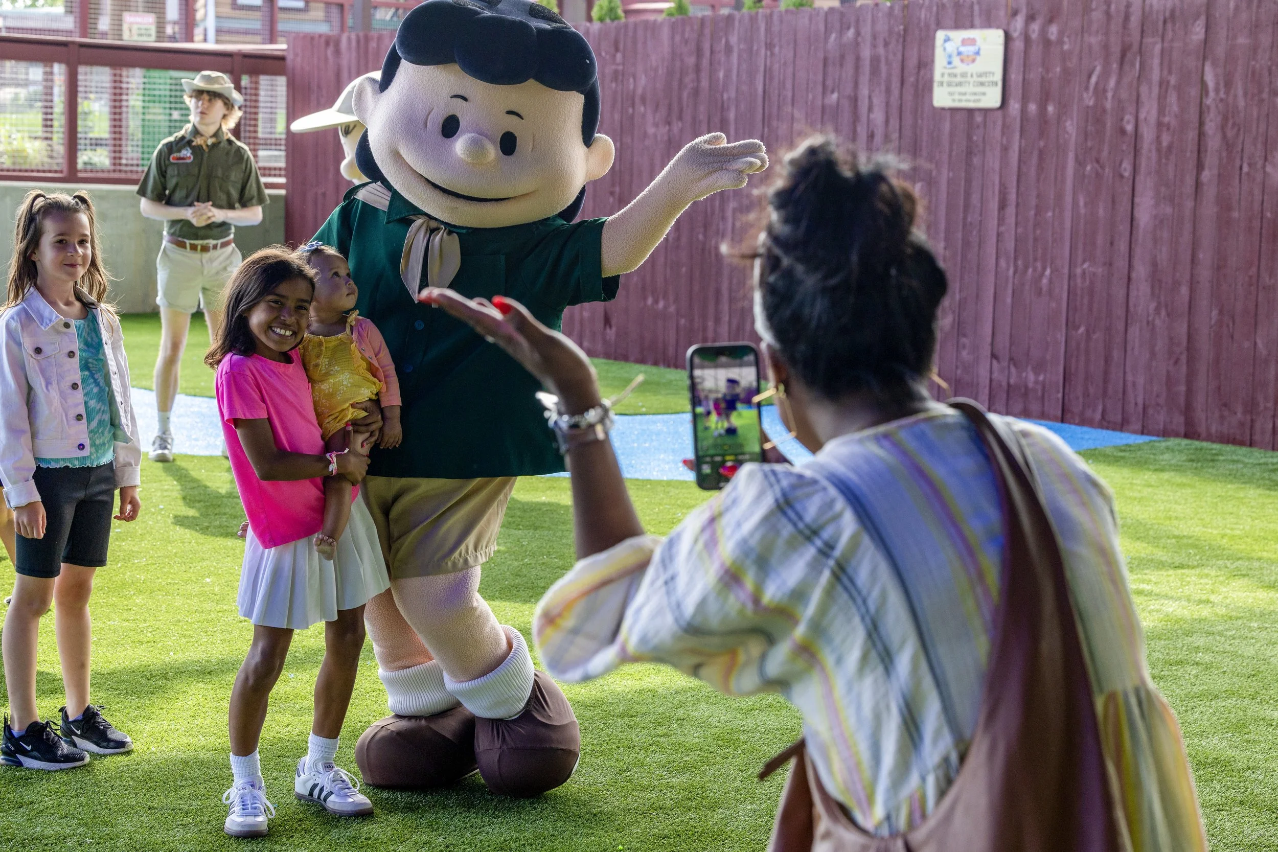 Marketing Photography of Beagle Scout Acres @ Kings Island, Mason, Ohio | Photo by Harry Acosta