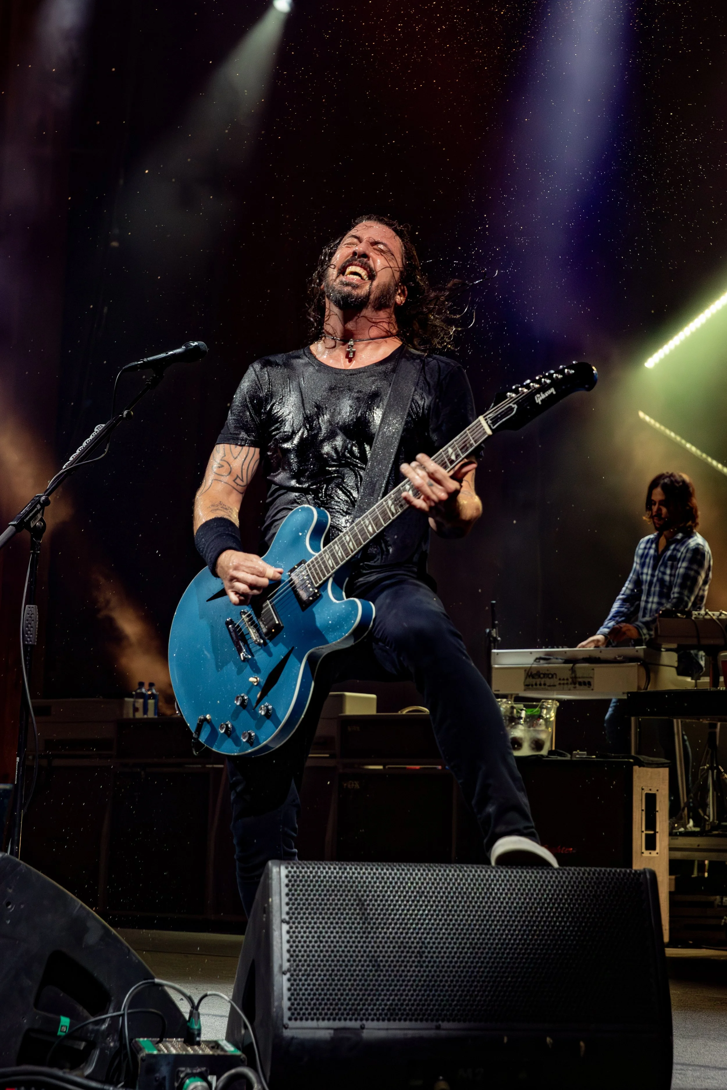 Dave Grohl whips his wet hair up at Blossom Music Center in Cuyahoga Falls - Harry Acosta Photography