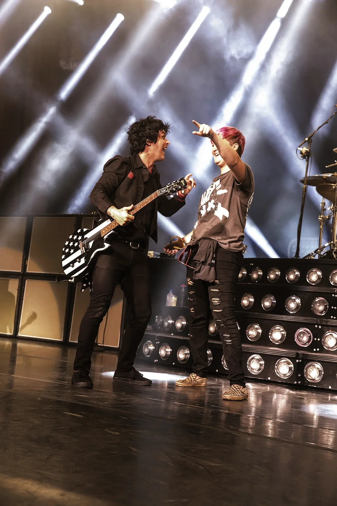 Billie Joe confirms the plan on stage at Blossom Music Center Cuyahoa Falls, Ohio Harry Acosta Photography