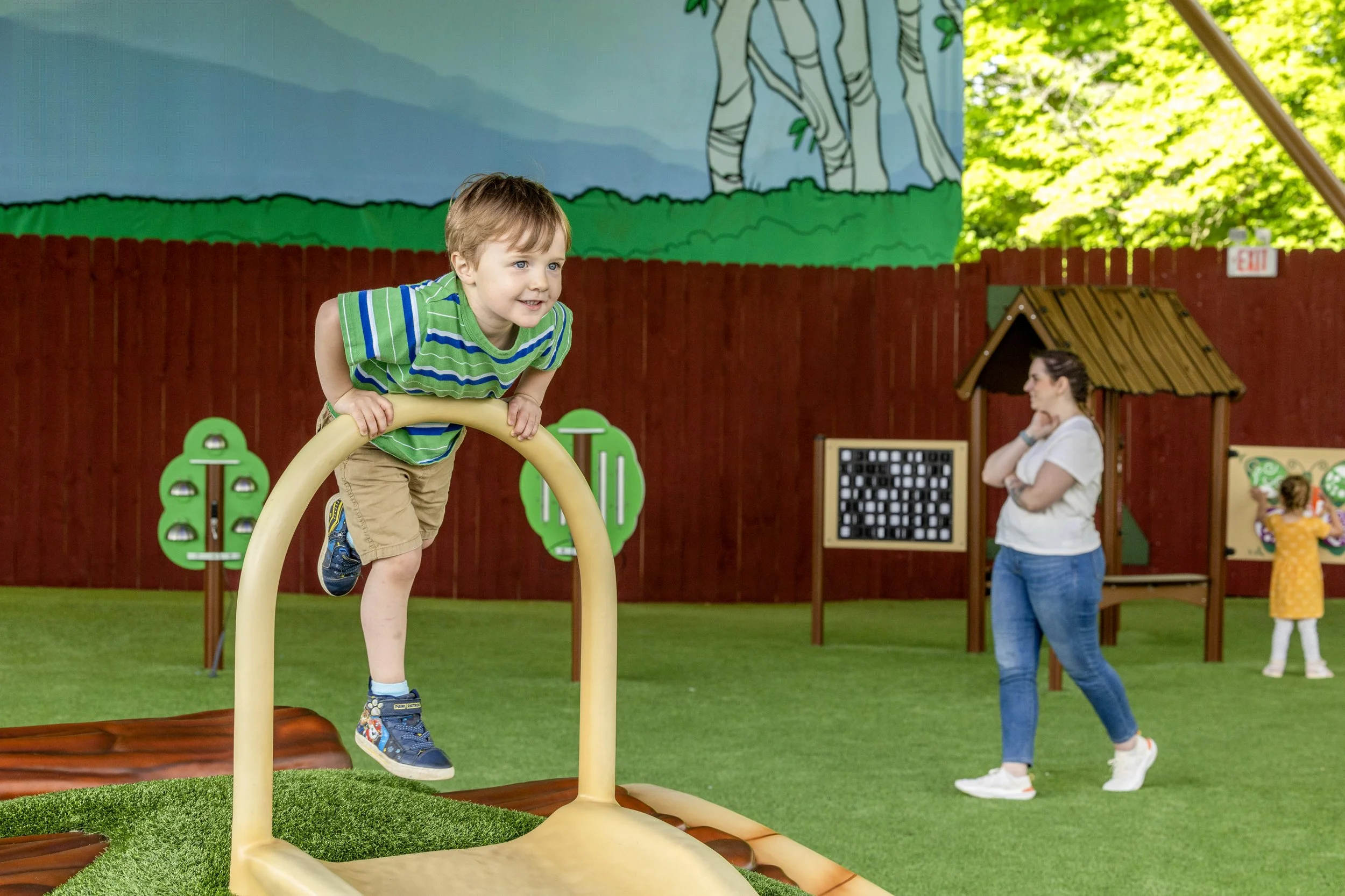 Marketing Photography of Beagle Scout Acres @ Kings Island, Mason, Ohio | Photo by Harry Acosta