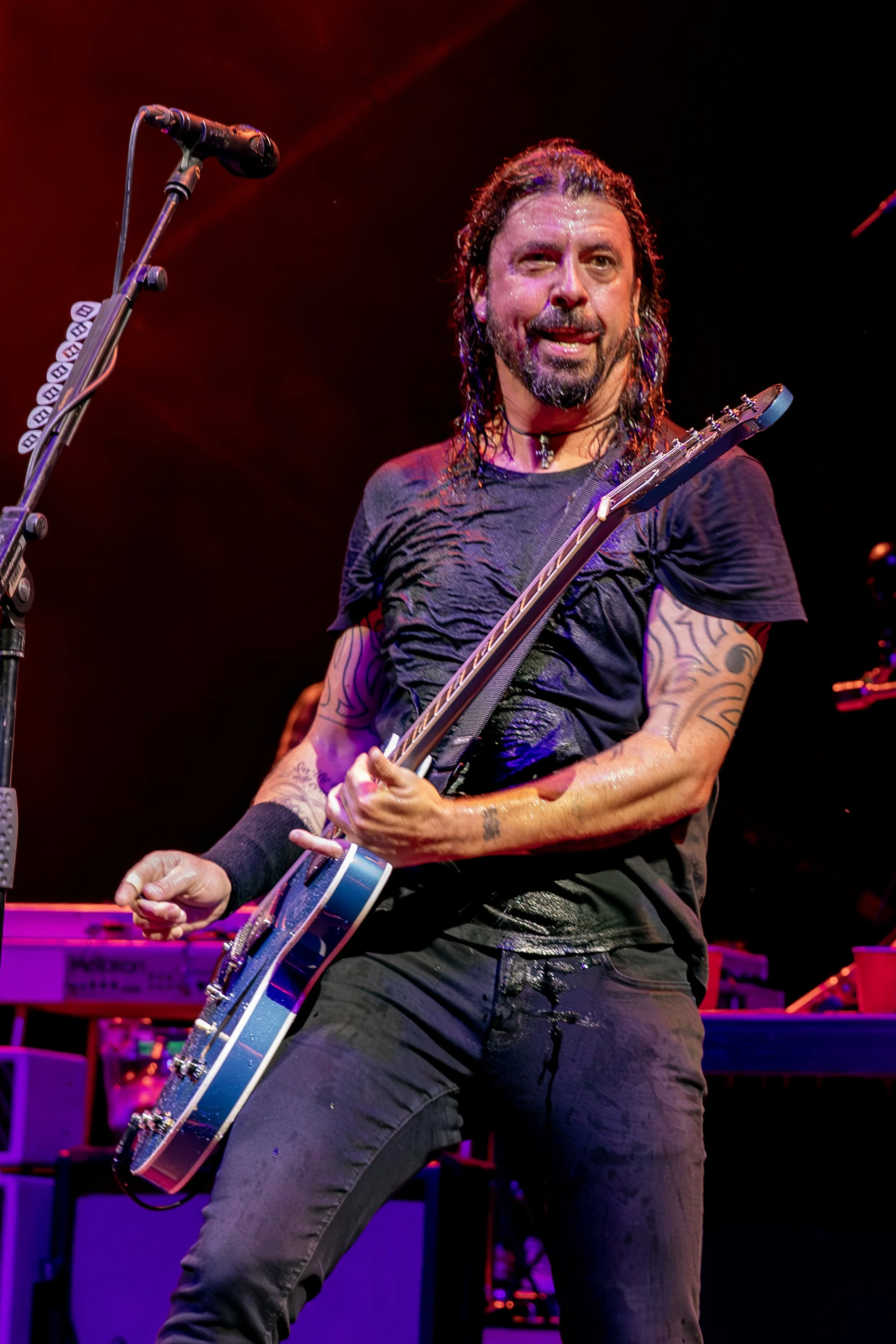 Dave Grohl licks his lips at Blossom Music Center in Cuyahoga Falls - Harry Acosta Photography