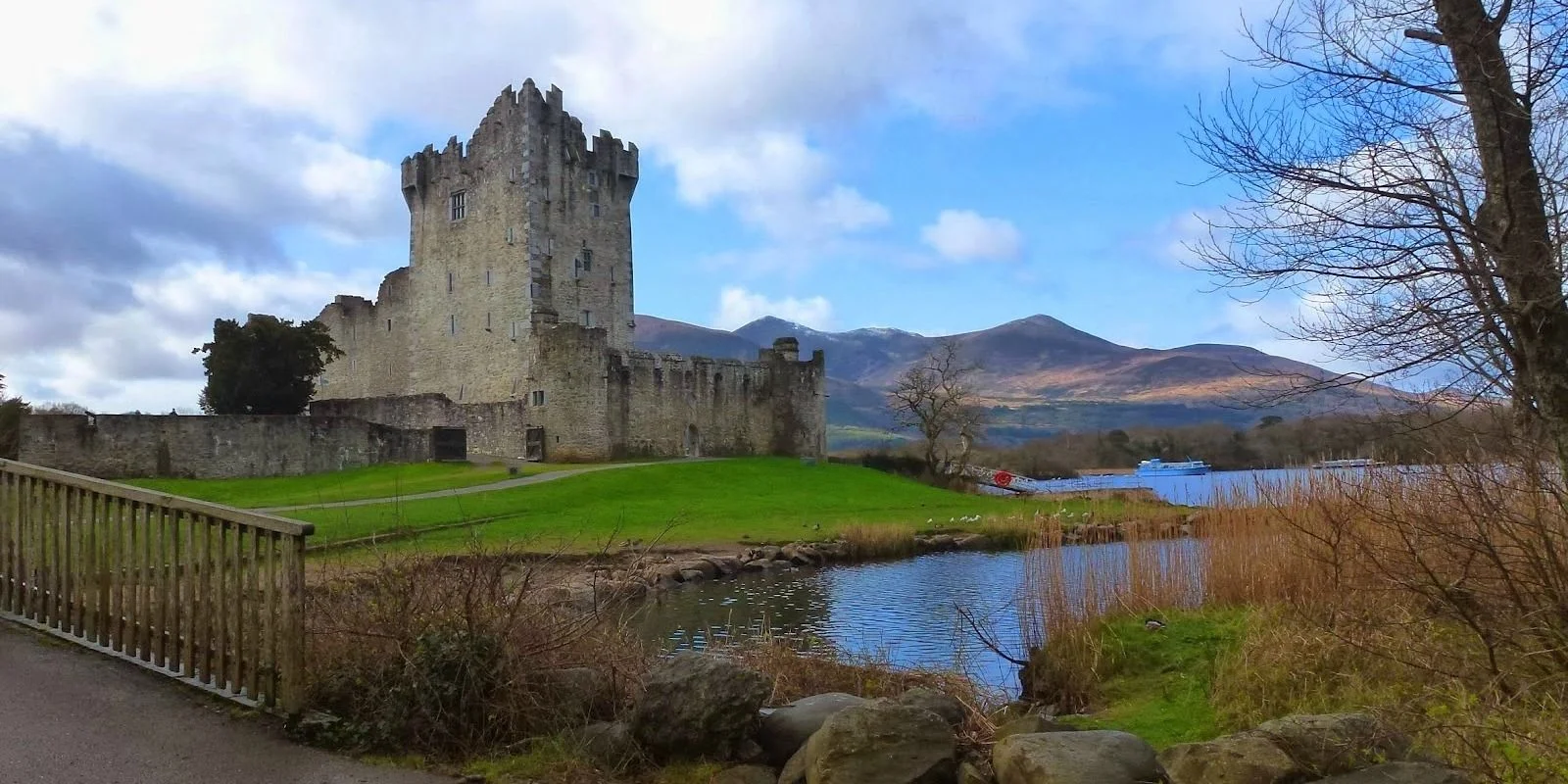 ross_castle_killarney_1.jpg