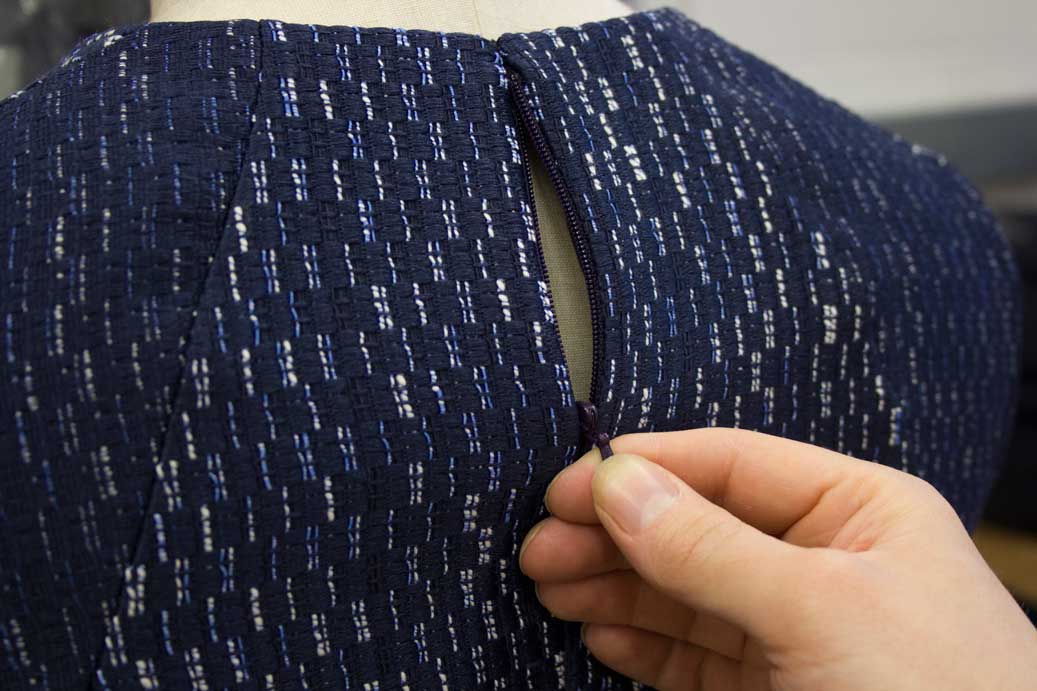 scott_nickson_bespoke_dress_zip_fastening.jpg