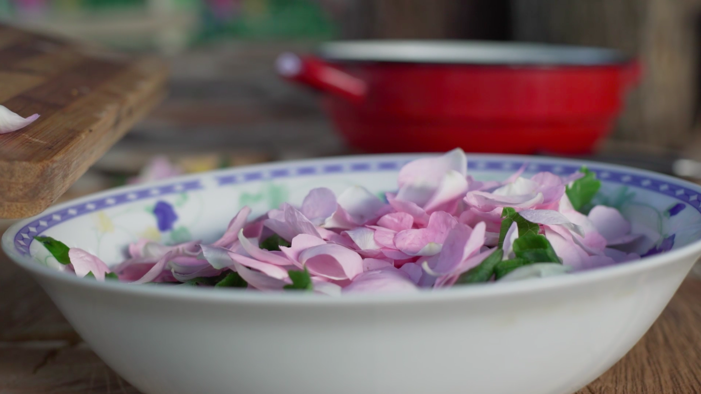 Wilde Rozenblaadjes salade. 