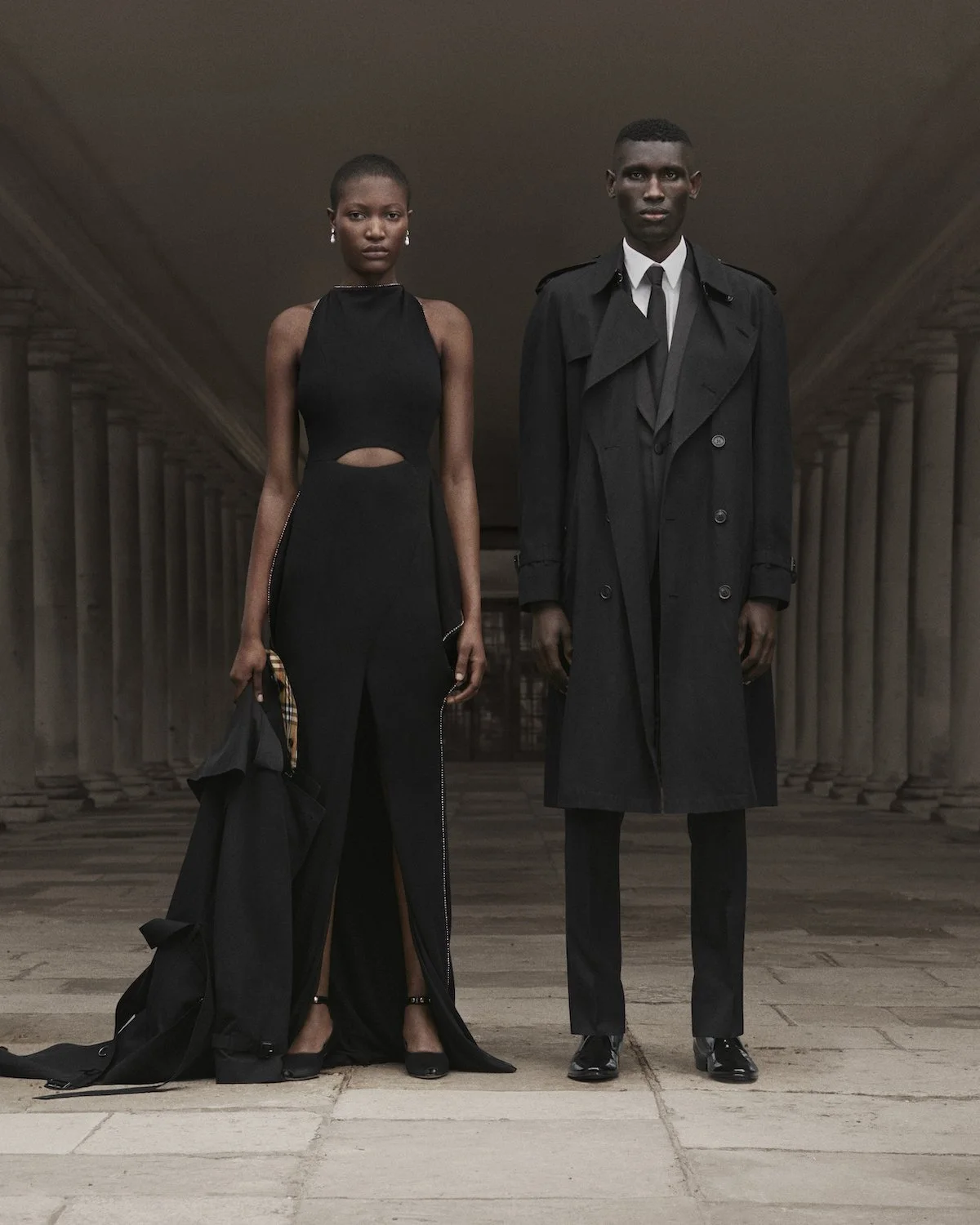  BURBERRY 