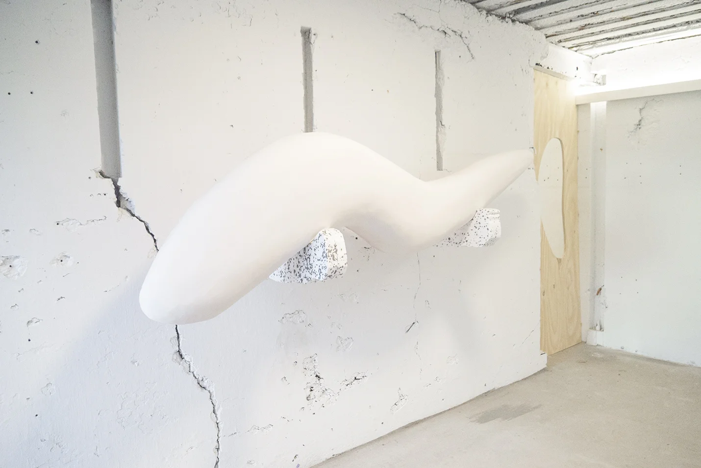 Herr Grossman 2018 65 x 215 x 55 cm foam, acrylic one, steel, paint, wood