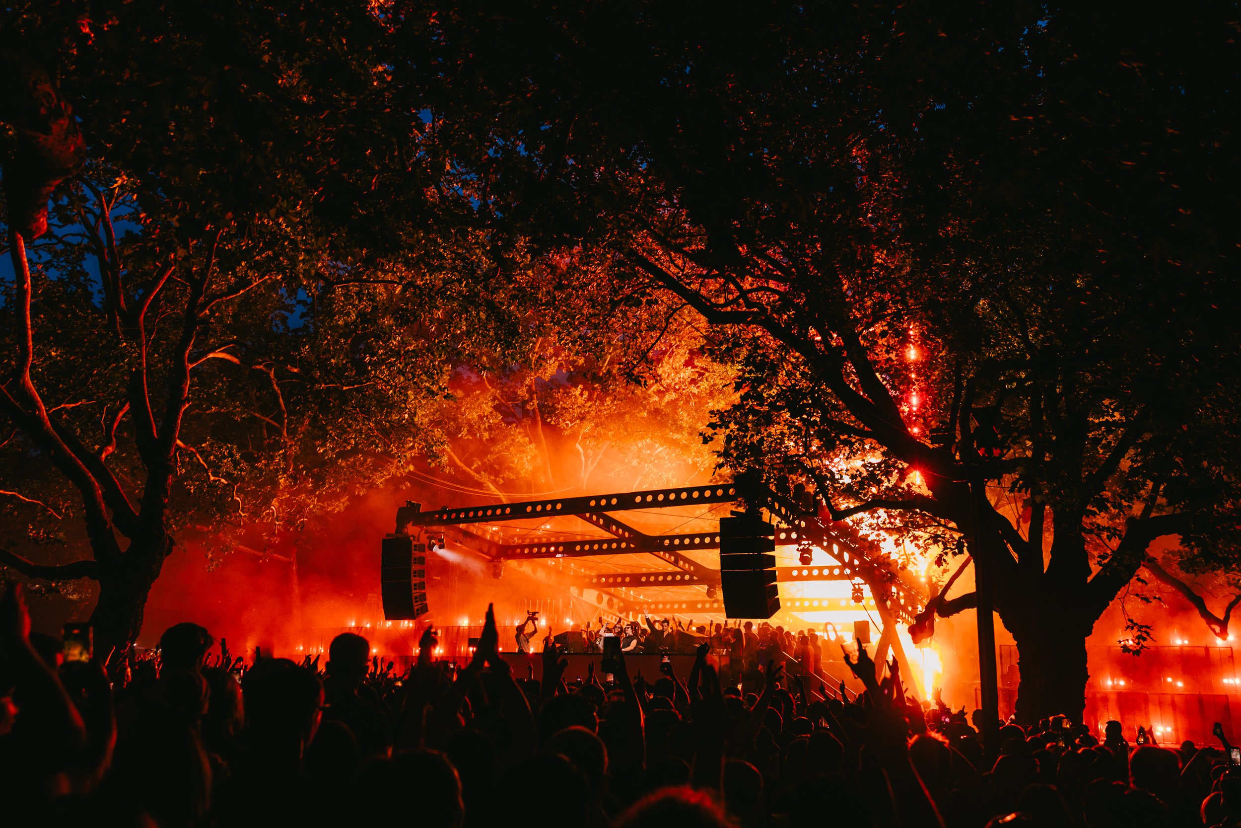 260802_KRANKBROTHER_Worship_JakeDavis_@jakephilipdavis_@khromacollective-3482.jpg