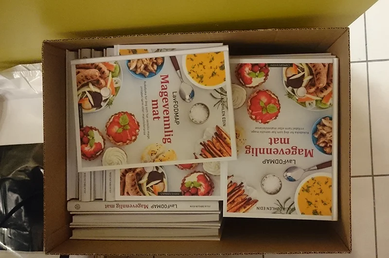 Bøkene ble revet unna, så tusen takk til alle dere som kjøpte!