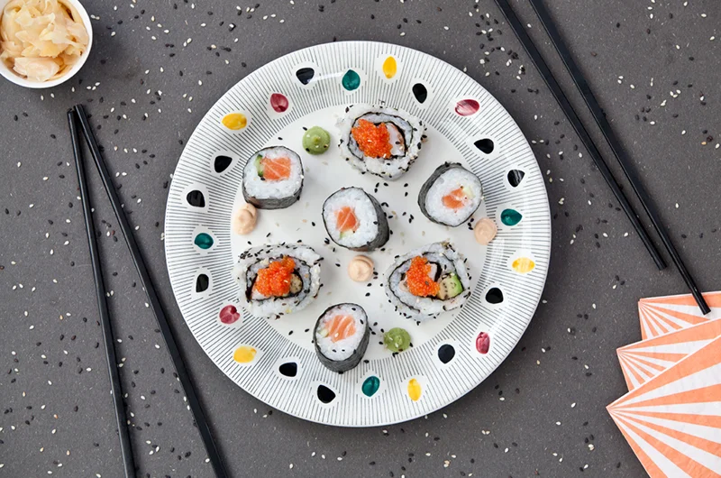 Lag din egen maki da vel! Lage på forhånd eller server som en slags tapas der alle kan lage og rulle sine egne varianter. Foto: LavFODMAP - Magevennlig mat ved Espen Edin Døhlen