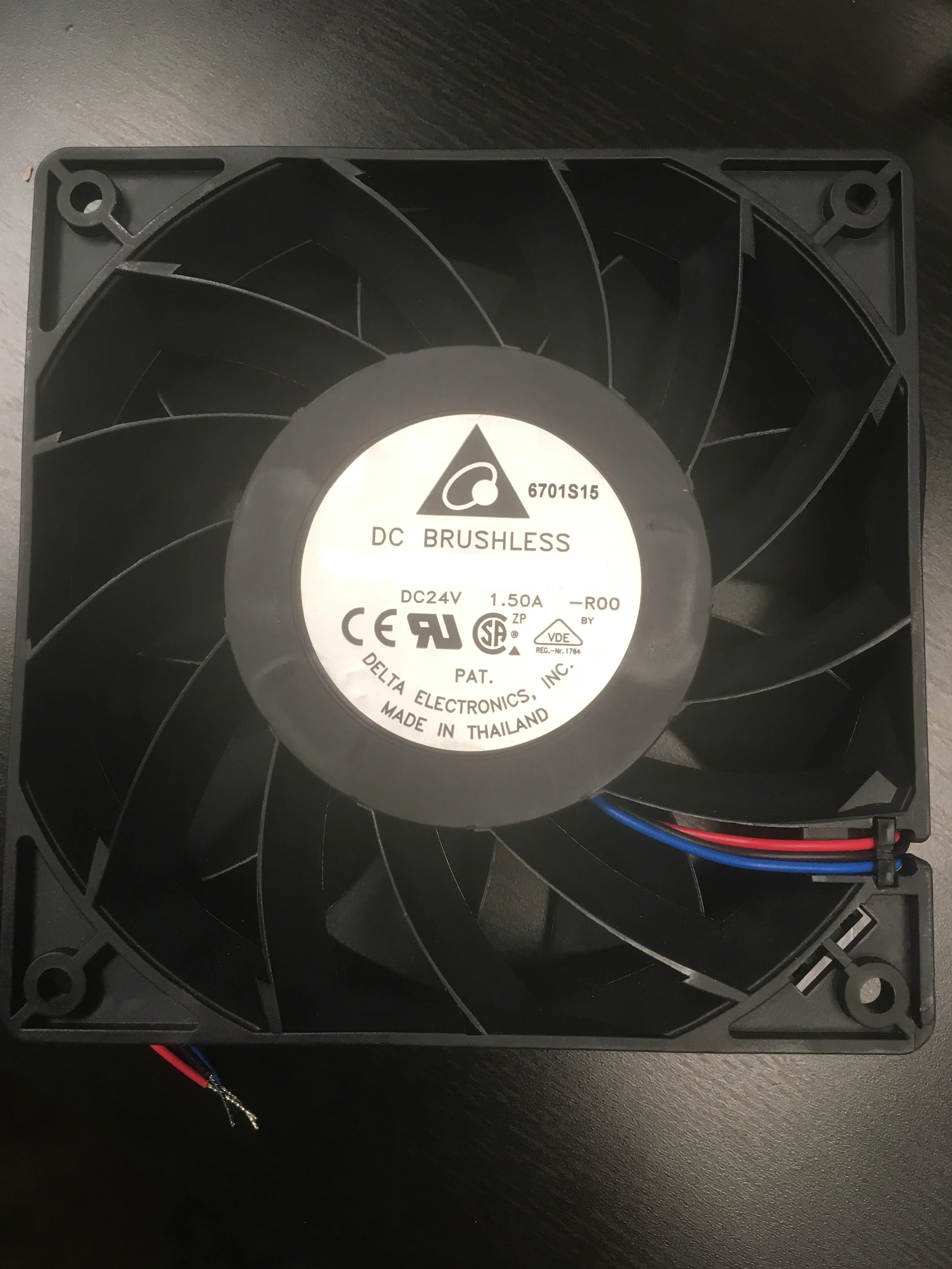 Liebert NX 200KVA NXL UPS Fan.JPG