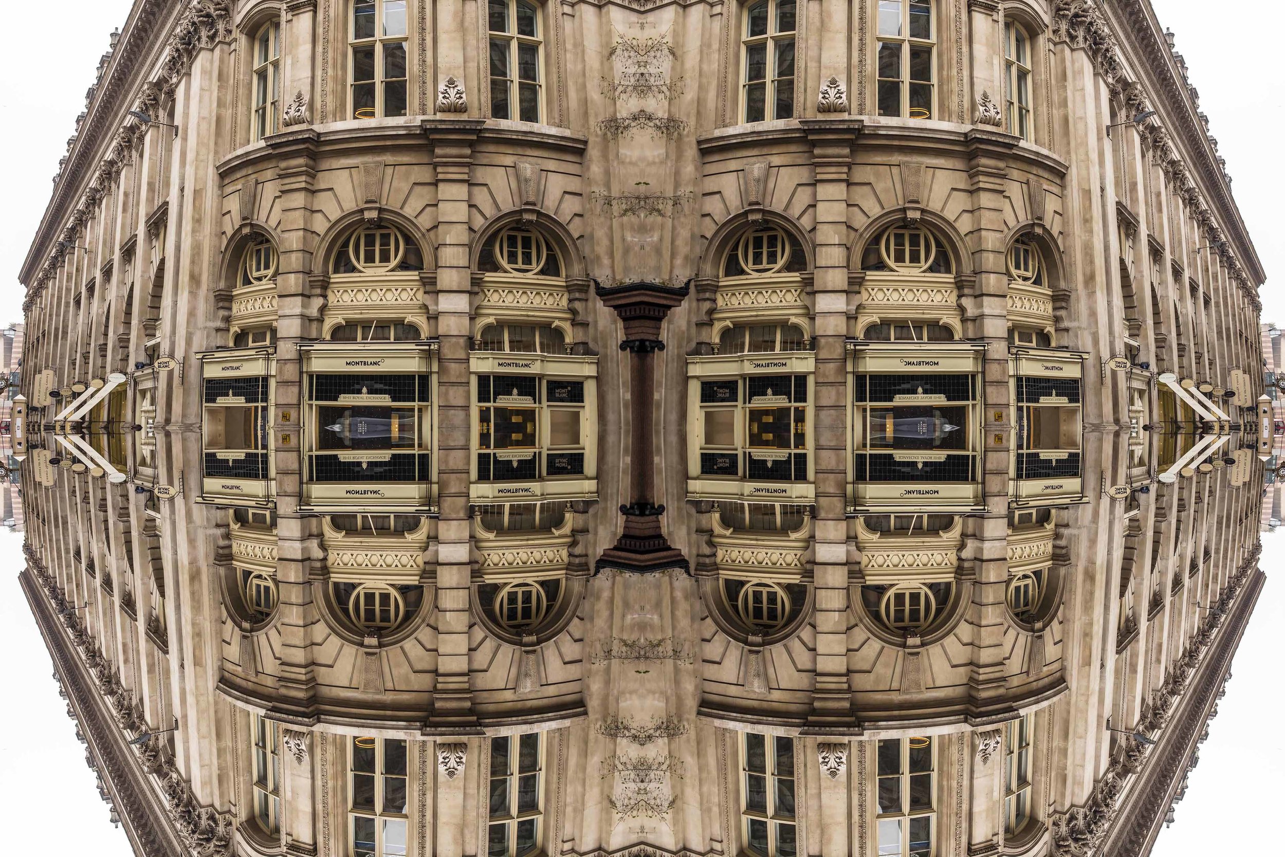 London Dream 7148the-multiverse-AmirBECH.jpg