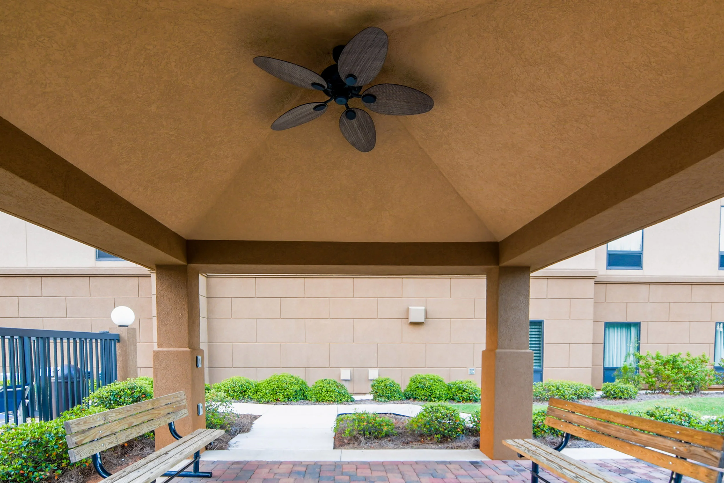 B4C71CBC-CA0F-48EF-9C06-D16ACD6B3D91-HDR.jpg