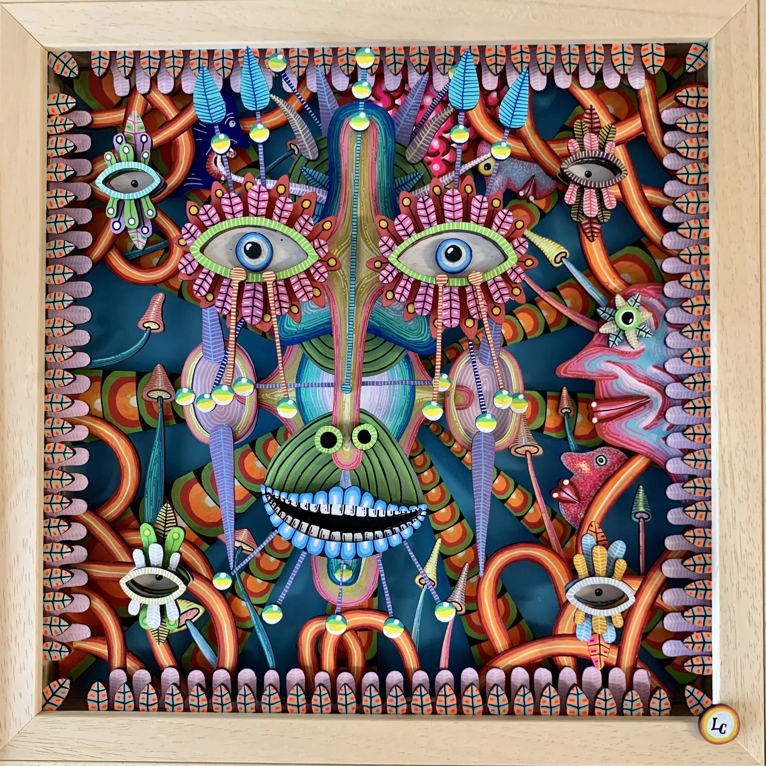 Mask 4, 2022
Acrylic, Poscas and ink on cut plexiglas
30x30cm