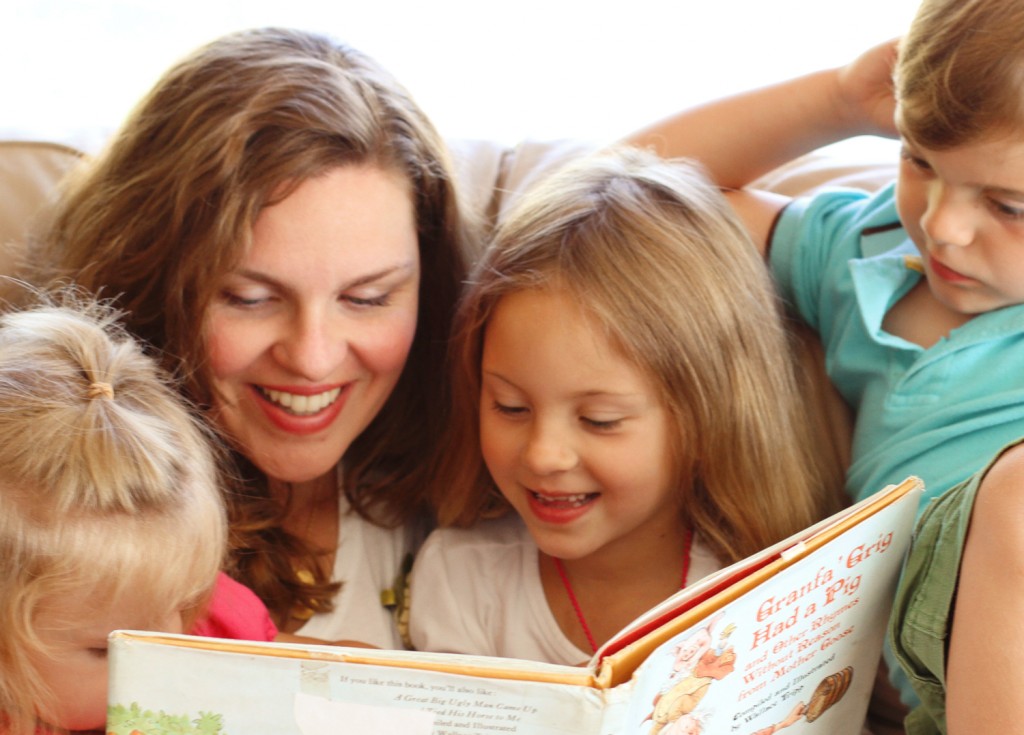 Mom-and-Kids-Reading-1024x735.jpg