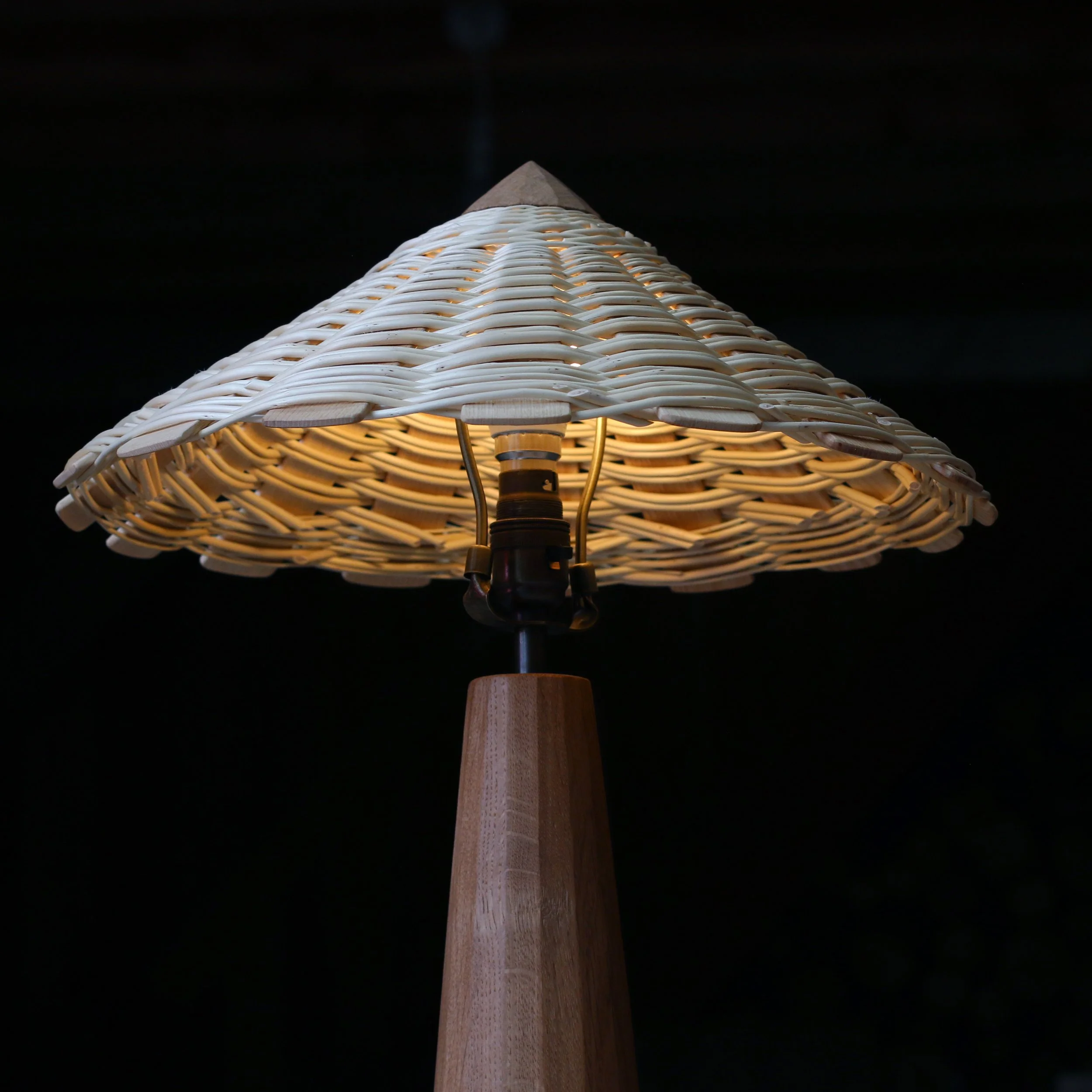 IMG_9945tablelamp.jpg