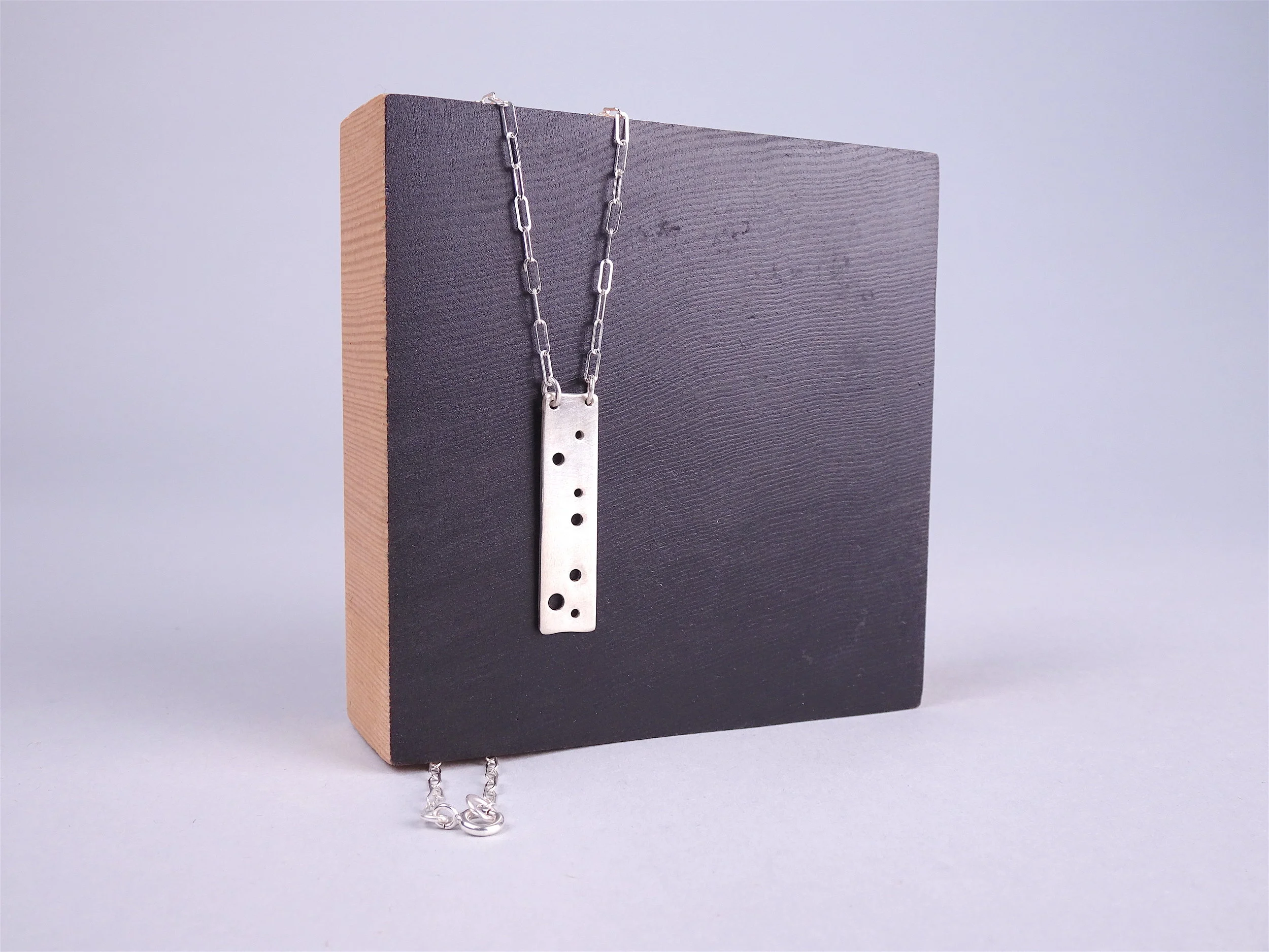 Constellation Necklace vert 1.JPG