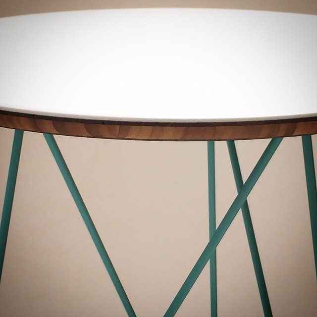 AcuteCafeTable_detail.jpg