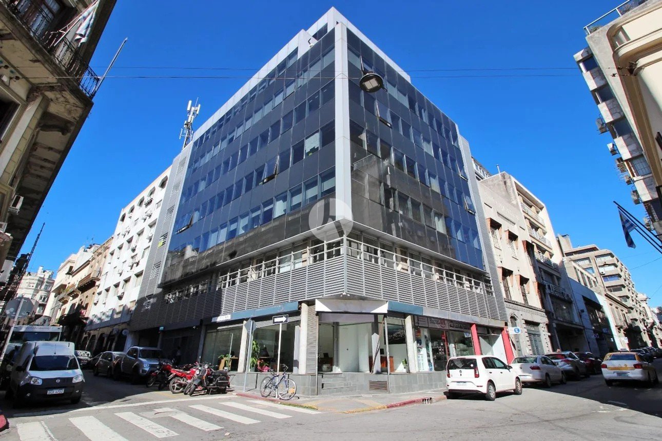 CIUDAD VIEJA - MVD6030 (ENG)