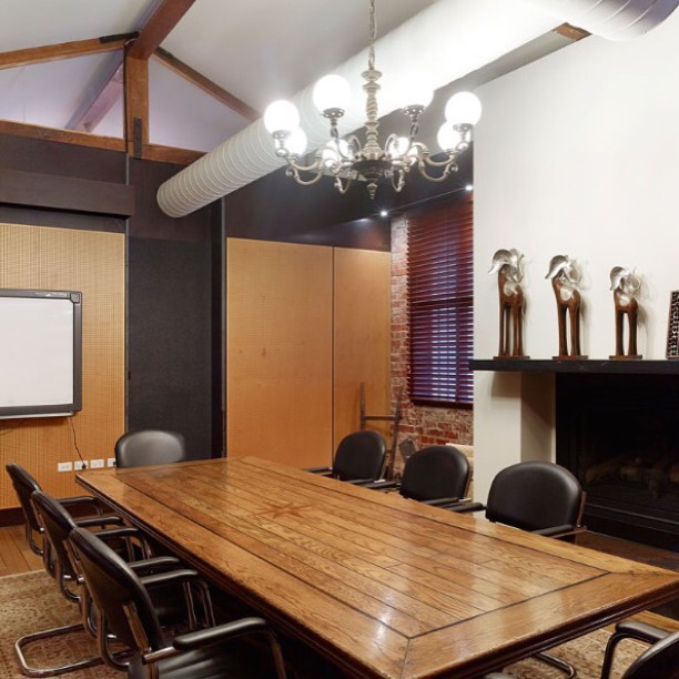 #servicedoffice #servicedofficemelbourne #richmond #richmondoffice #abbotsfordoffice #melbourneoffice #boutiqueoffice #funkyoffice #boardroom #boardroomsmelbourne
