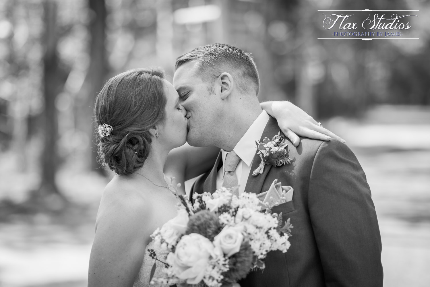 Bar Harbor Inn Wedding Photographer
