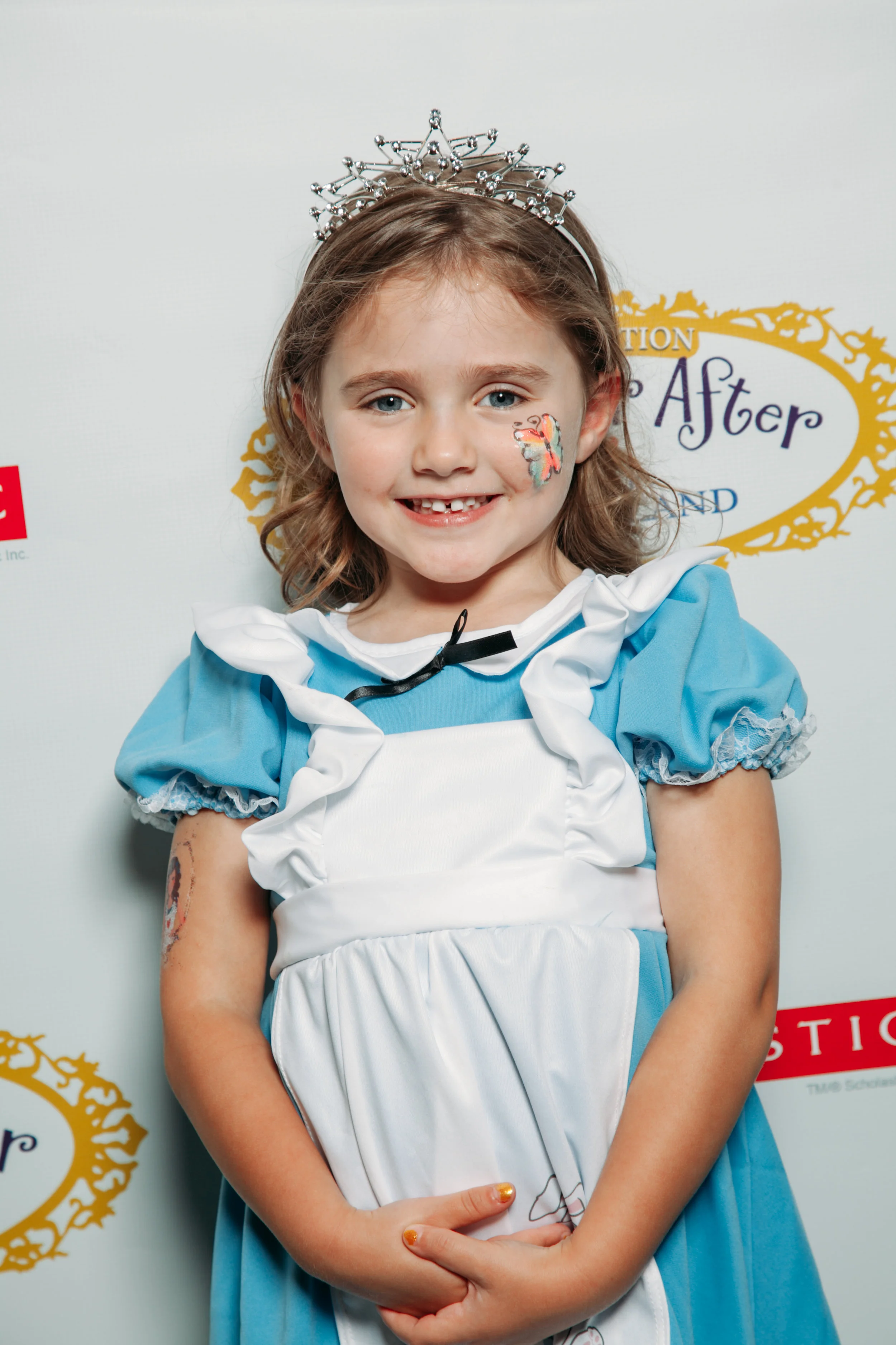 AbbyInWonderland_205.jpg