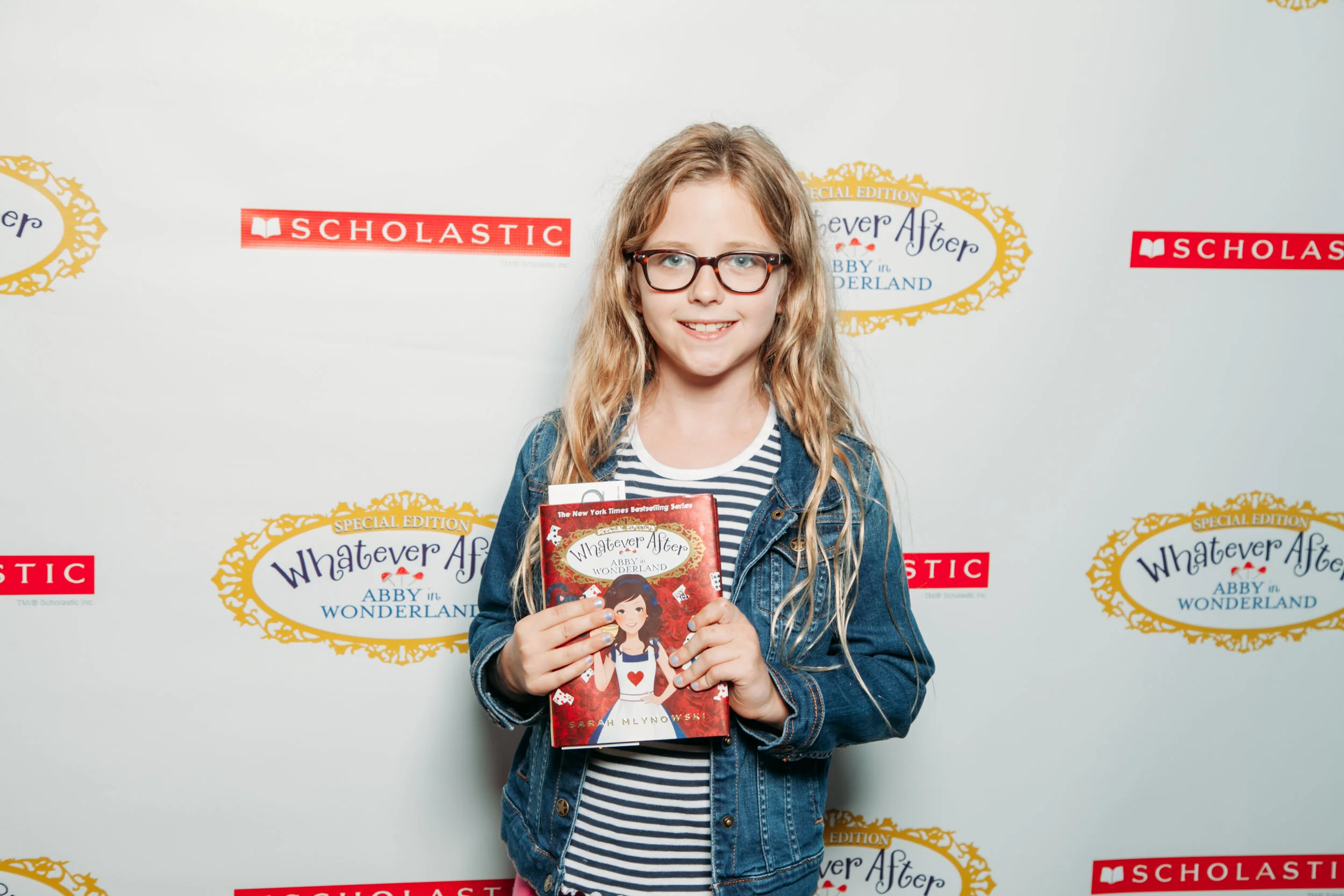 AbbyInWonderland_218.jpg