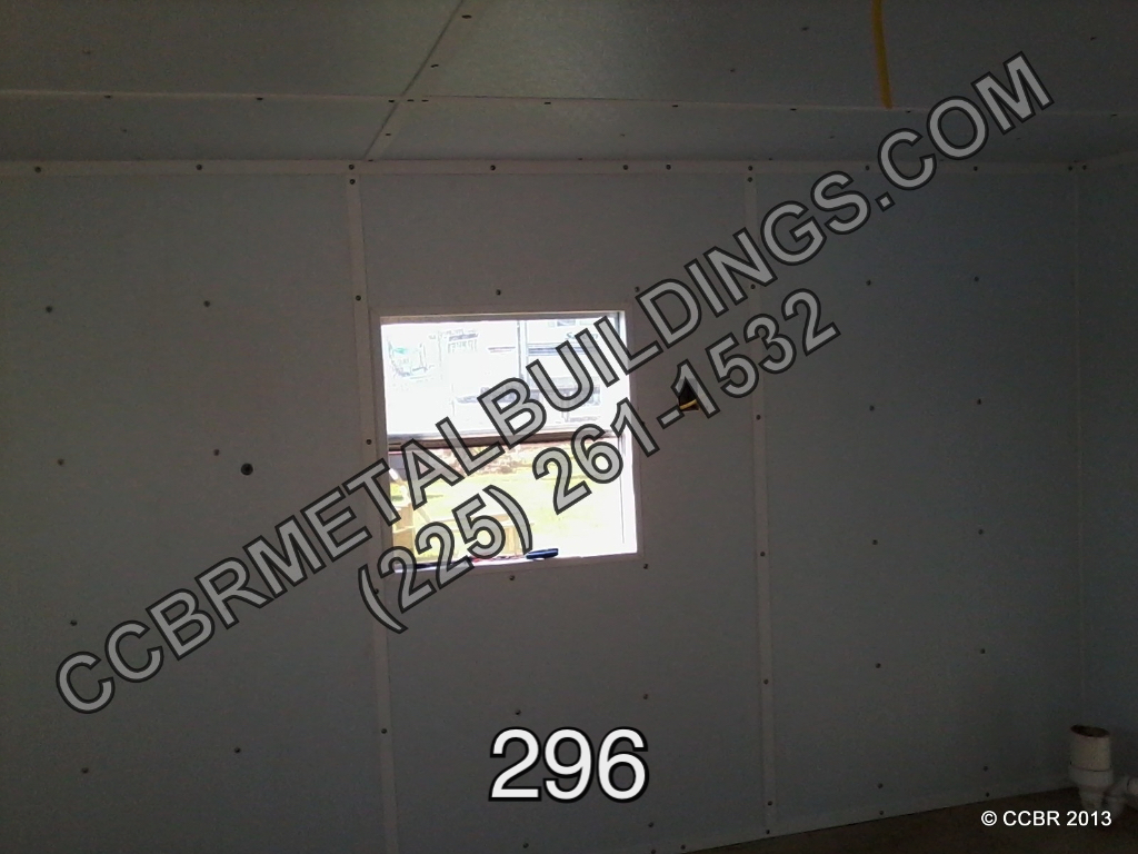 Enclosed_296.jpg