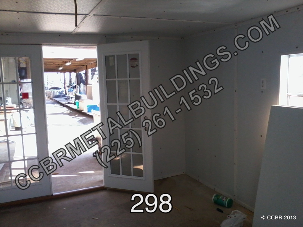 Enclosed_298.jpg