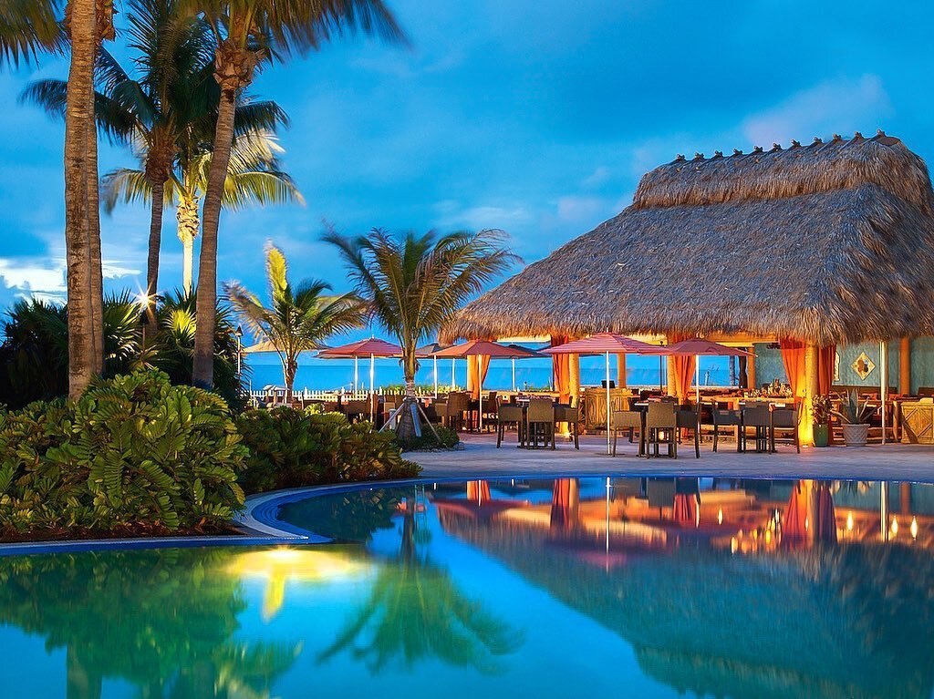 TBT.....to a photoshoot with the @ritzcarlton in Key Biscayne @ritzcarltonkeybiscayne and getting the opportunity to capture one of their signature images of the palapa style restaurant &ldquo;Cantina Beach&rdquo;. We were out setting up lights for t