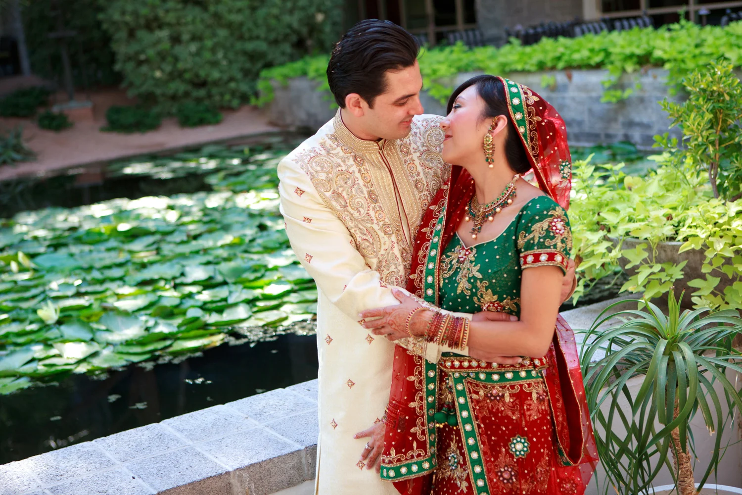 Eyes2See_Venue_Hyatt_Regency001.jpg