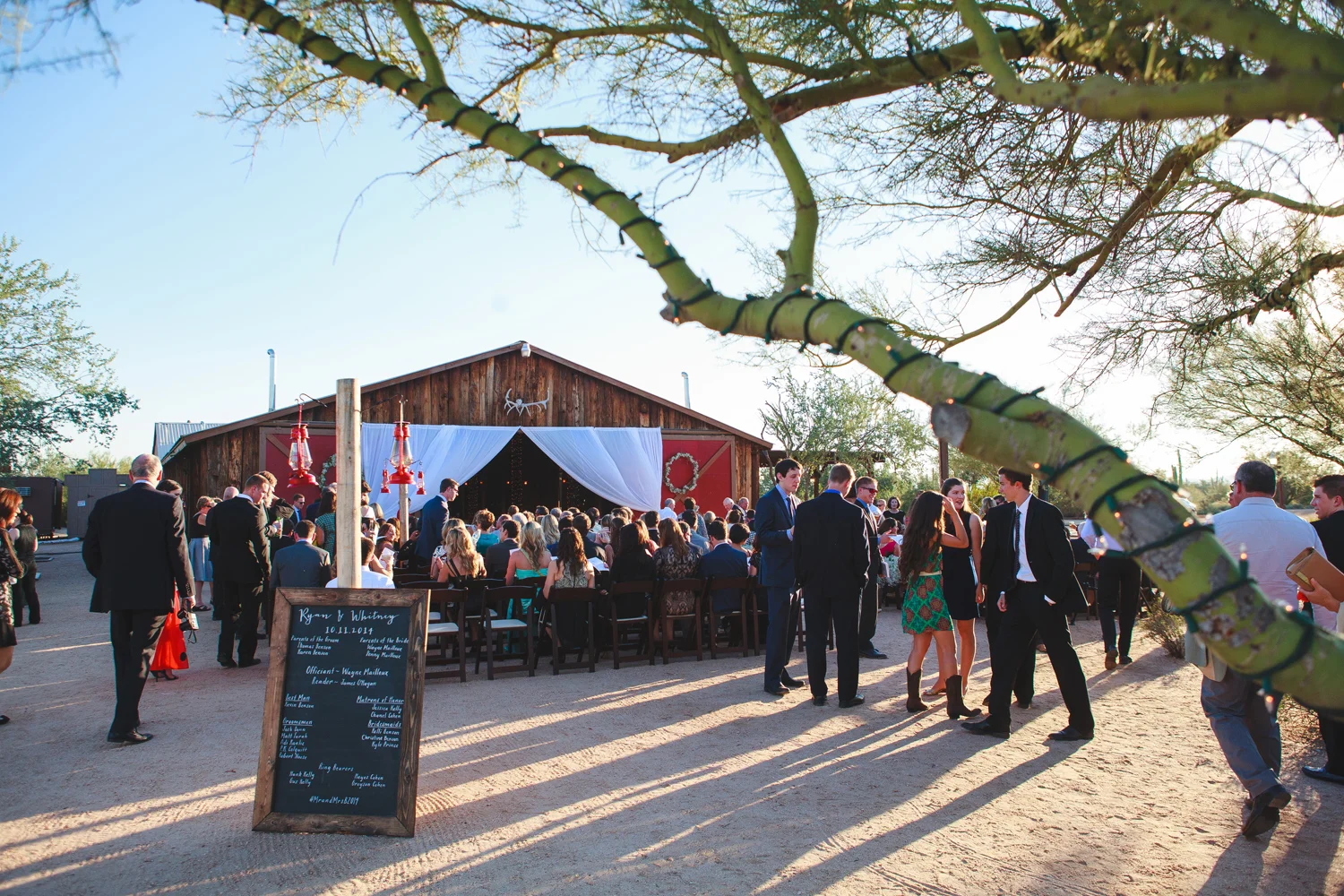 Eyes2See_Venue_Desert_Foothills009.jpg