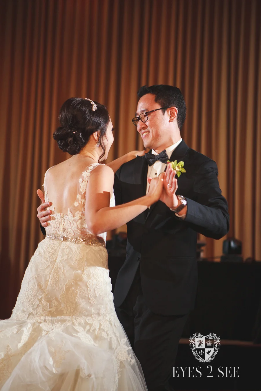 AZ Phoenix Wedding Photography Arizona Biltmore Brophy Chapel
